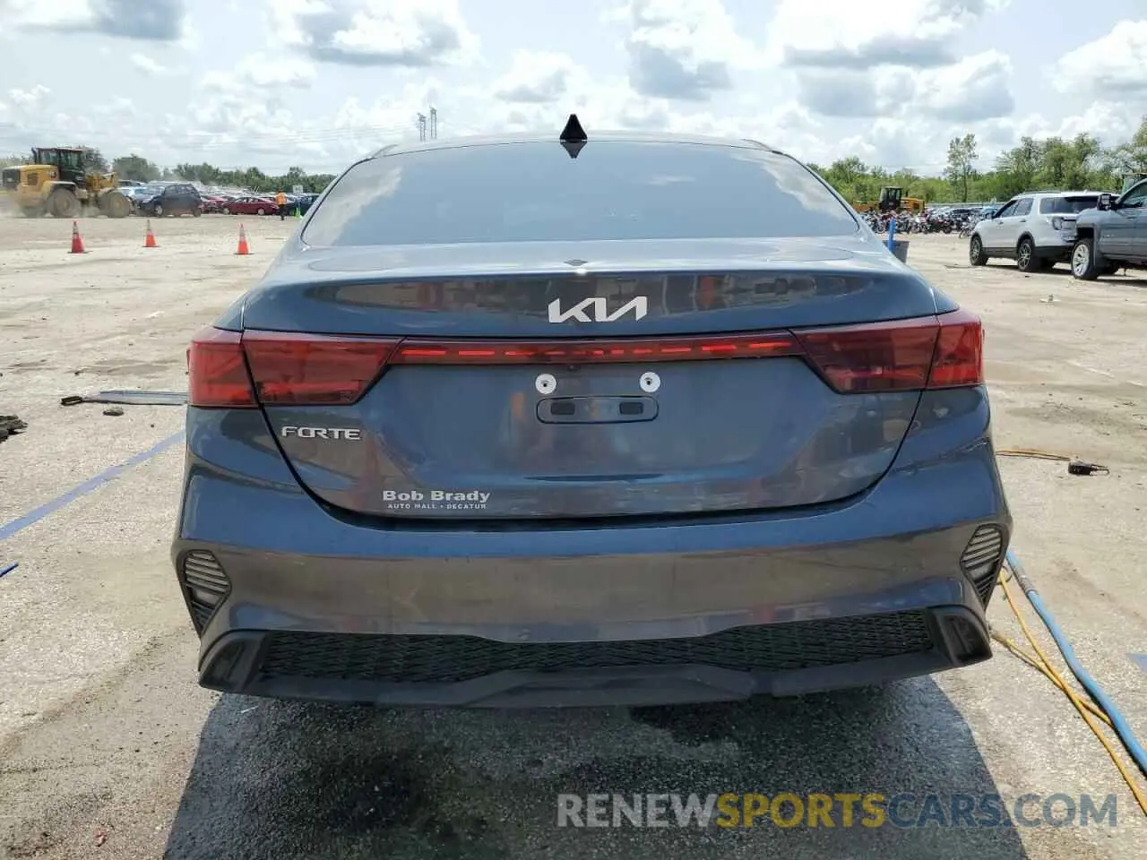 6 Photograph of a damaged car 3KPF24AD4NE417844 KIA FORTE 2022