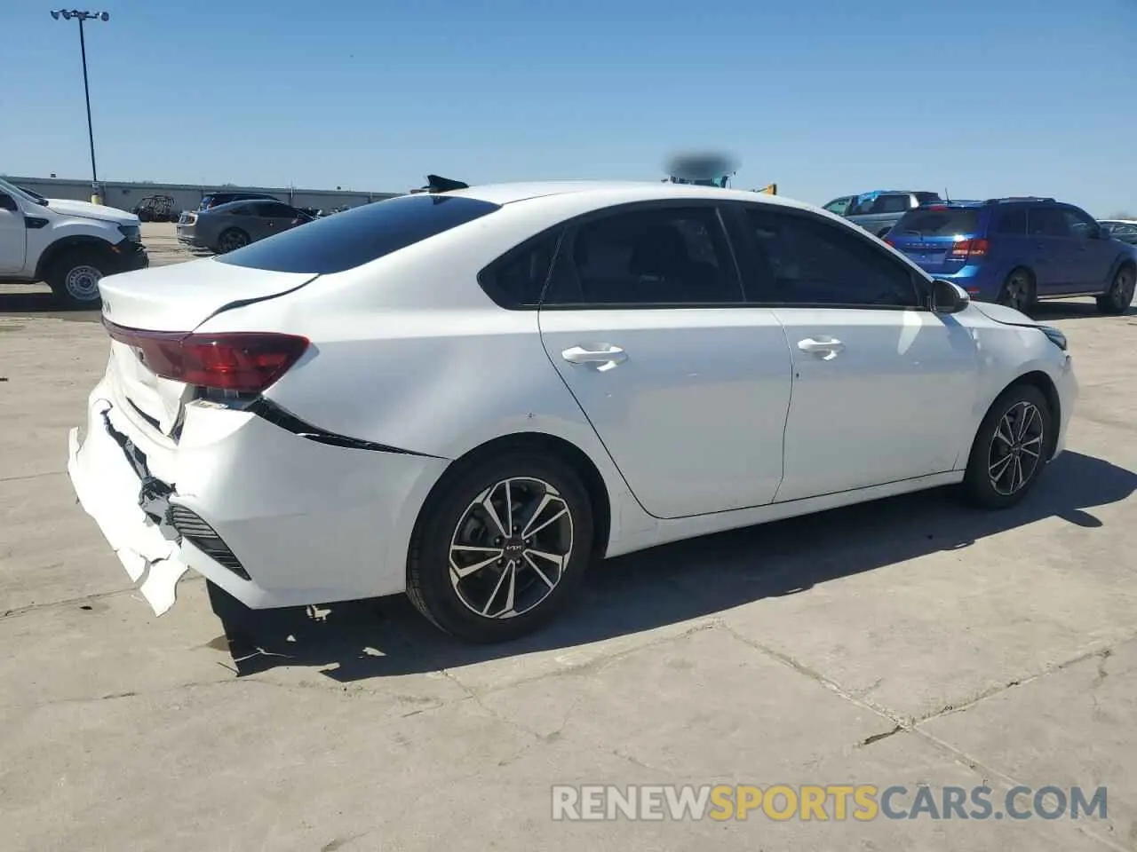 3 Photograph of a damaged car 3KPF24AD4NE424812 KIA FORTE 2022