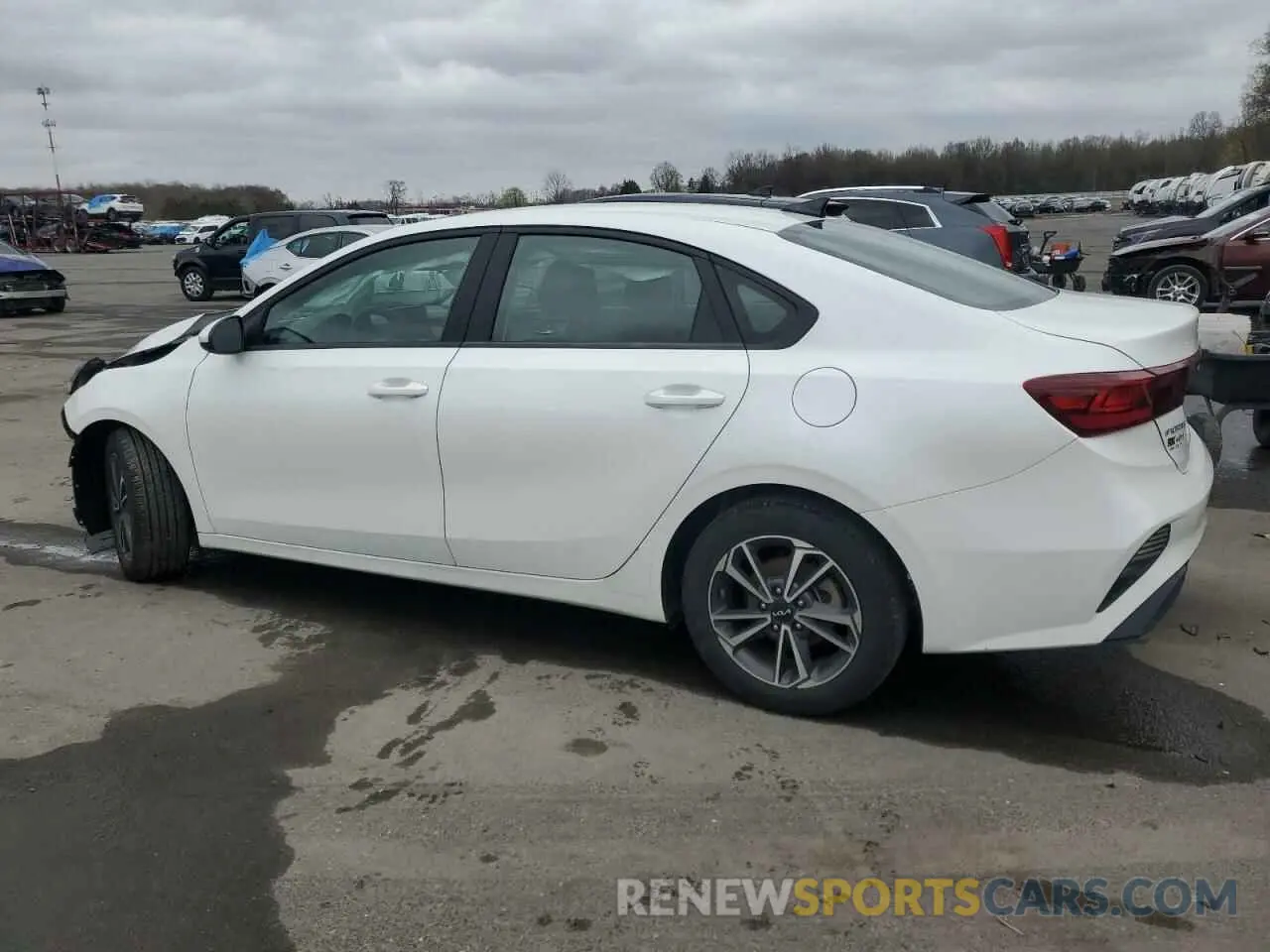 2 Photograph of a damaged car 3KPF24AD4NE425524 KIA FORTE 2022