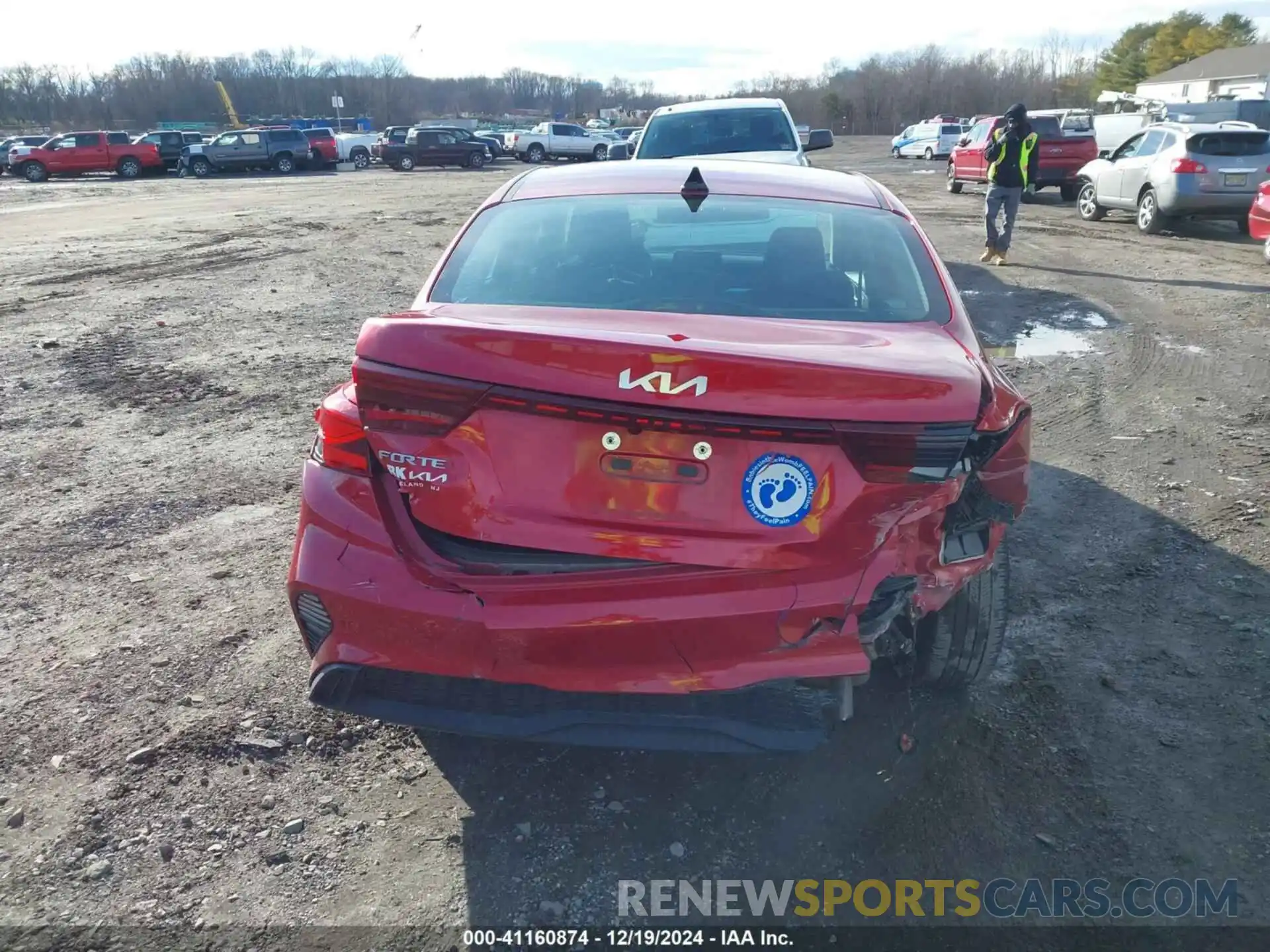 16 Photograph of a damaged car 3KPF24AD4NE446938 KIA FORTE 2022