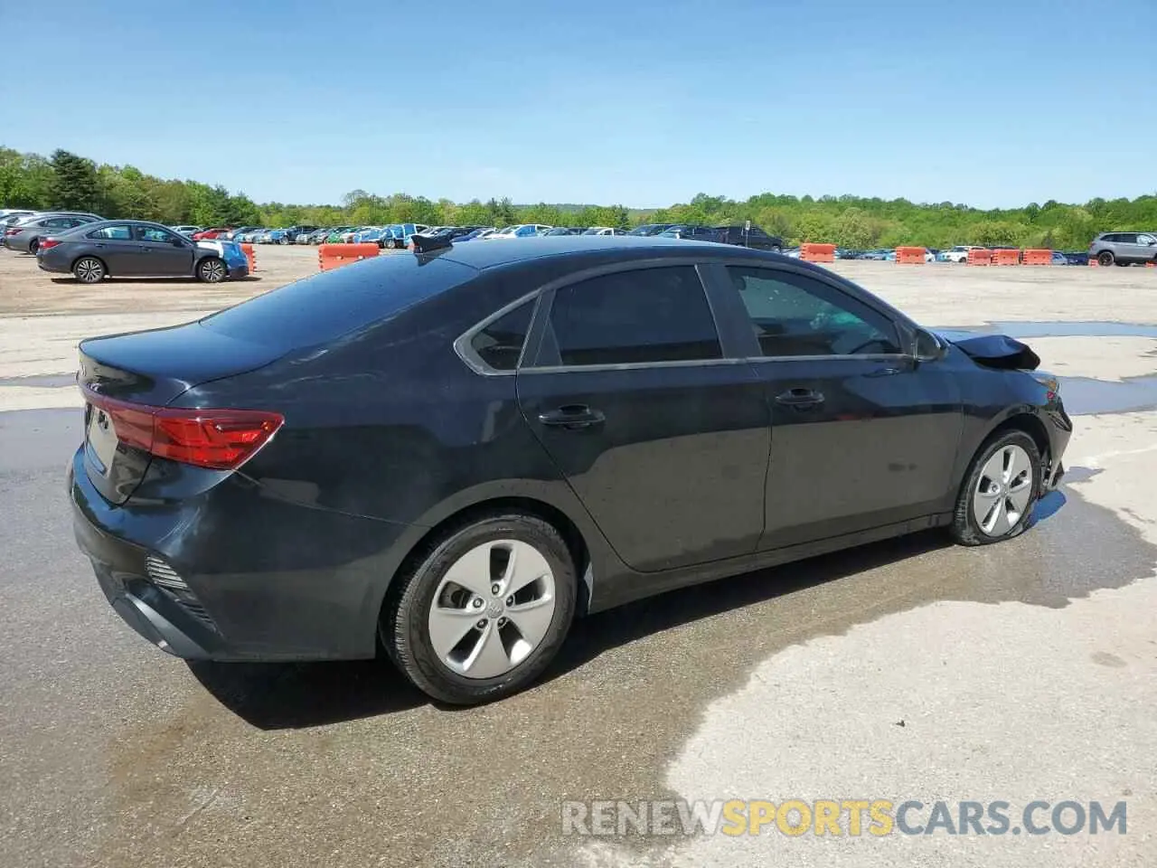 3 Photograph of a damaged car 3KPF24AD4NE455476 KIA FORTE 2022