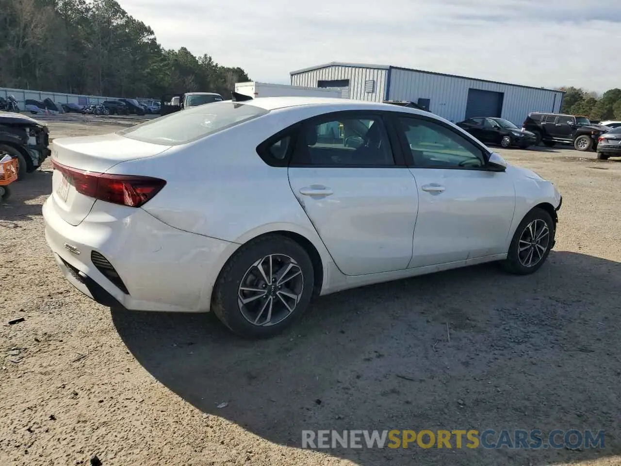 3 Photograph of a damaged car 3KPF24AD4NE462301 KIA FORTE 2022