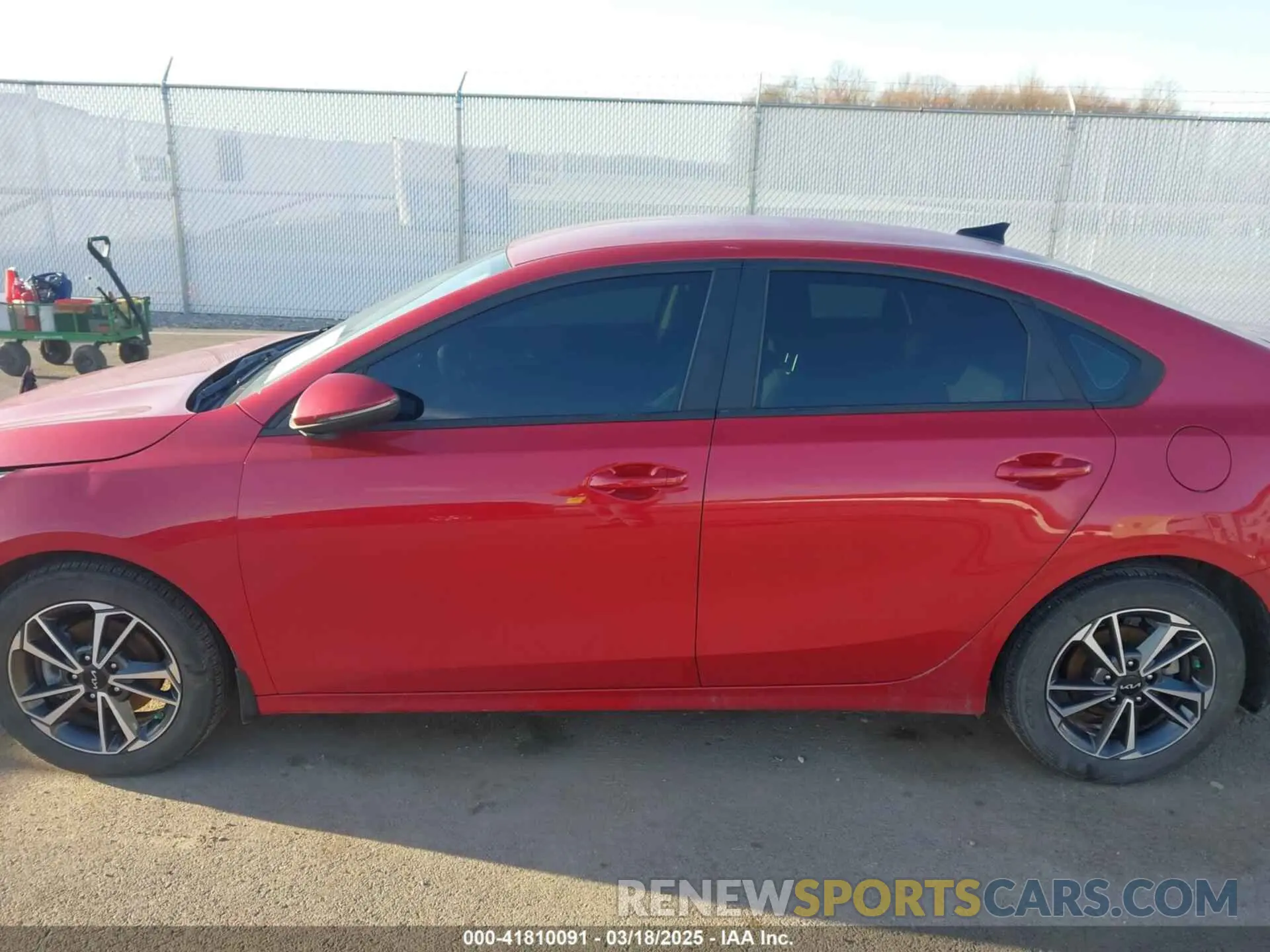 14 Photograph of a damaged car 3KPF24AD4NE472102 KIA FORTE 2022