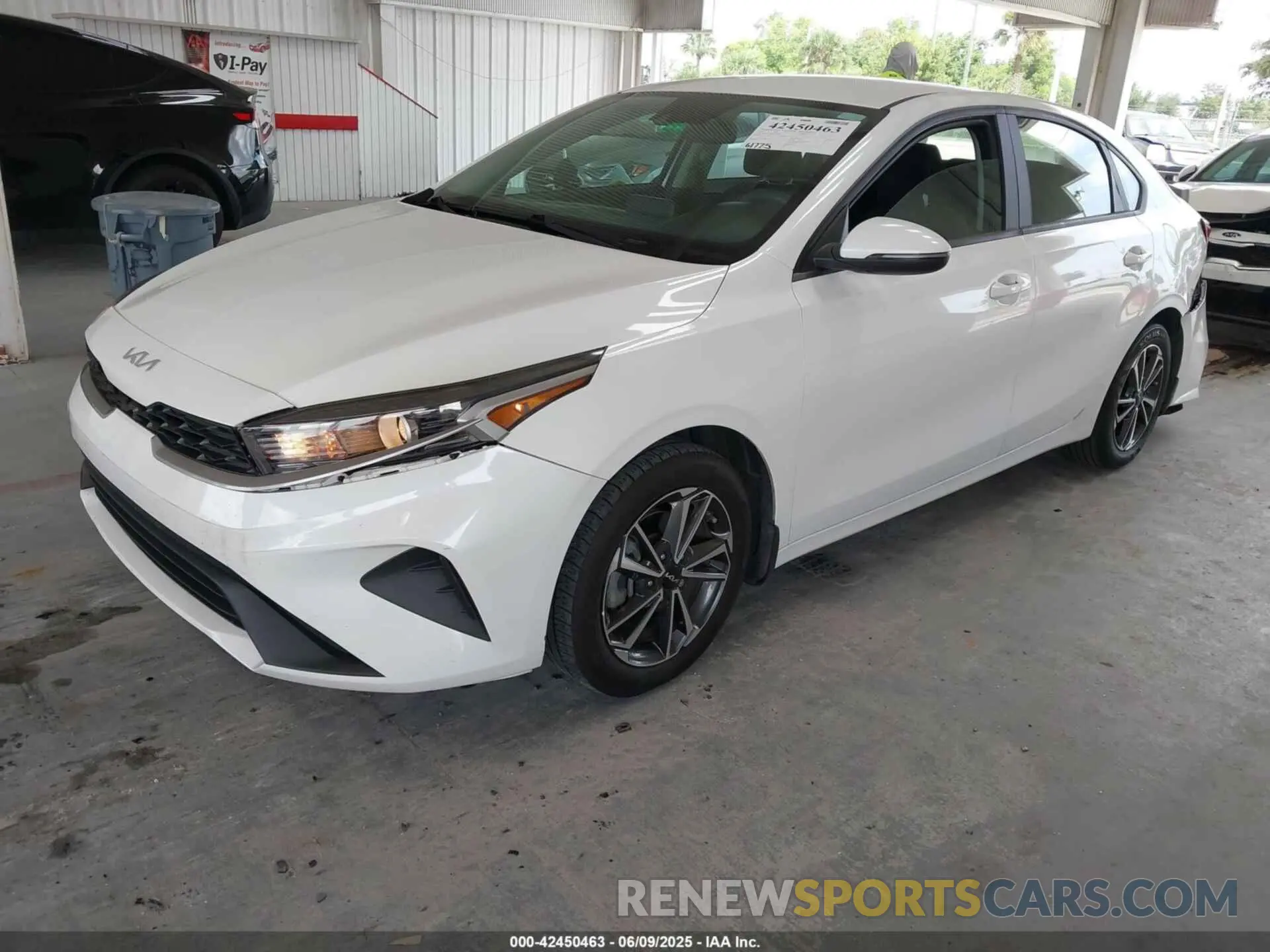 2 Photograph of a damaged car 3KPF24AD4NE473802 KIA FORTE 2022