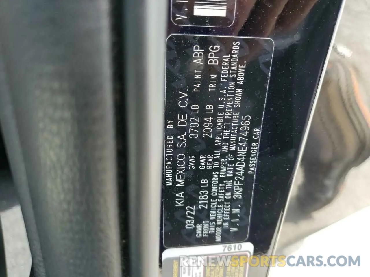 13 Photograph of a damaged car 3KPF24AD4NE474965 KIA FORTE 2022