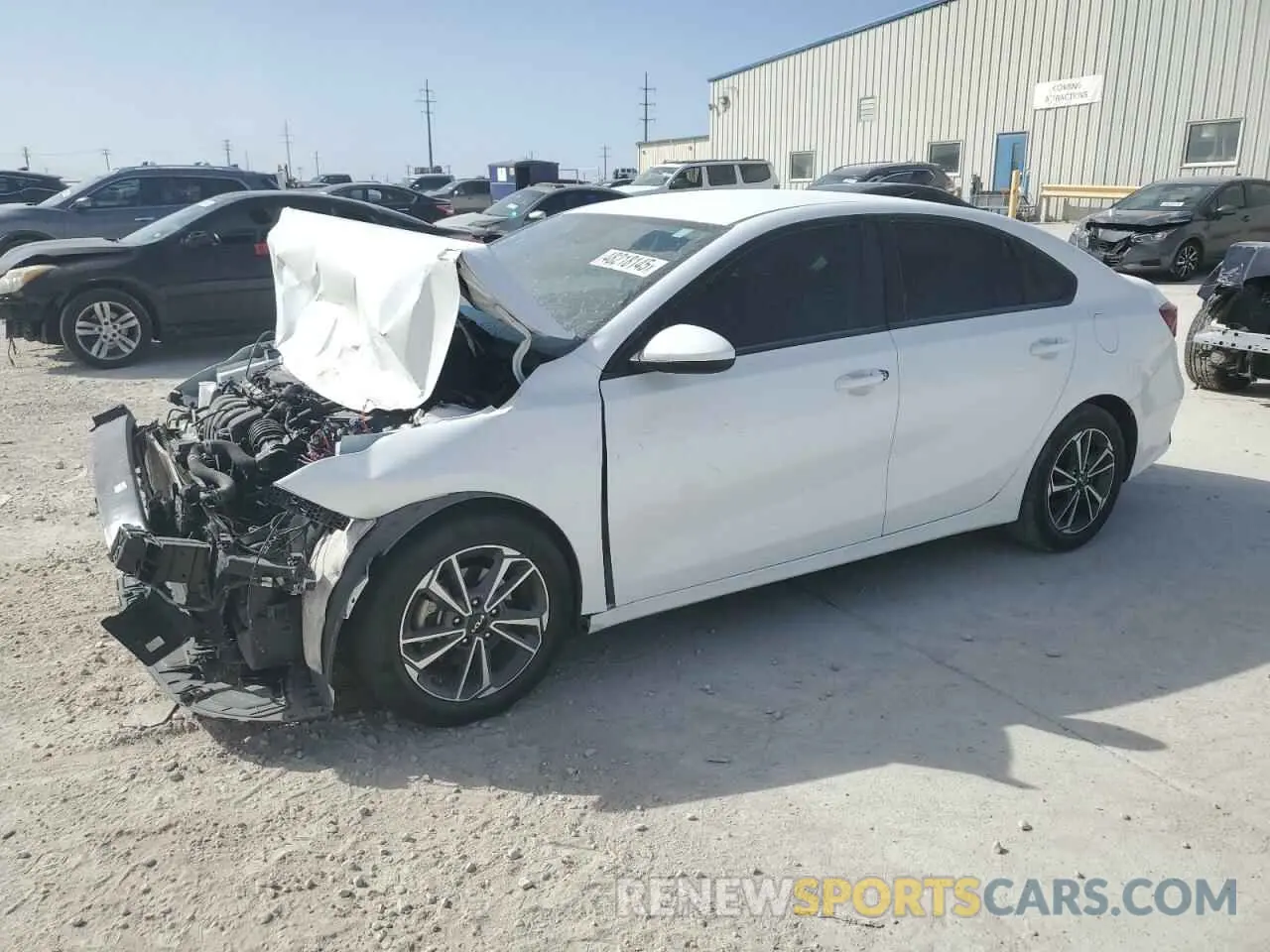 1 Photograph of a damaged car 3KPF24AD5NE427668 KIA FORTE 2022