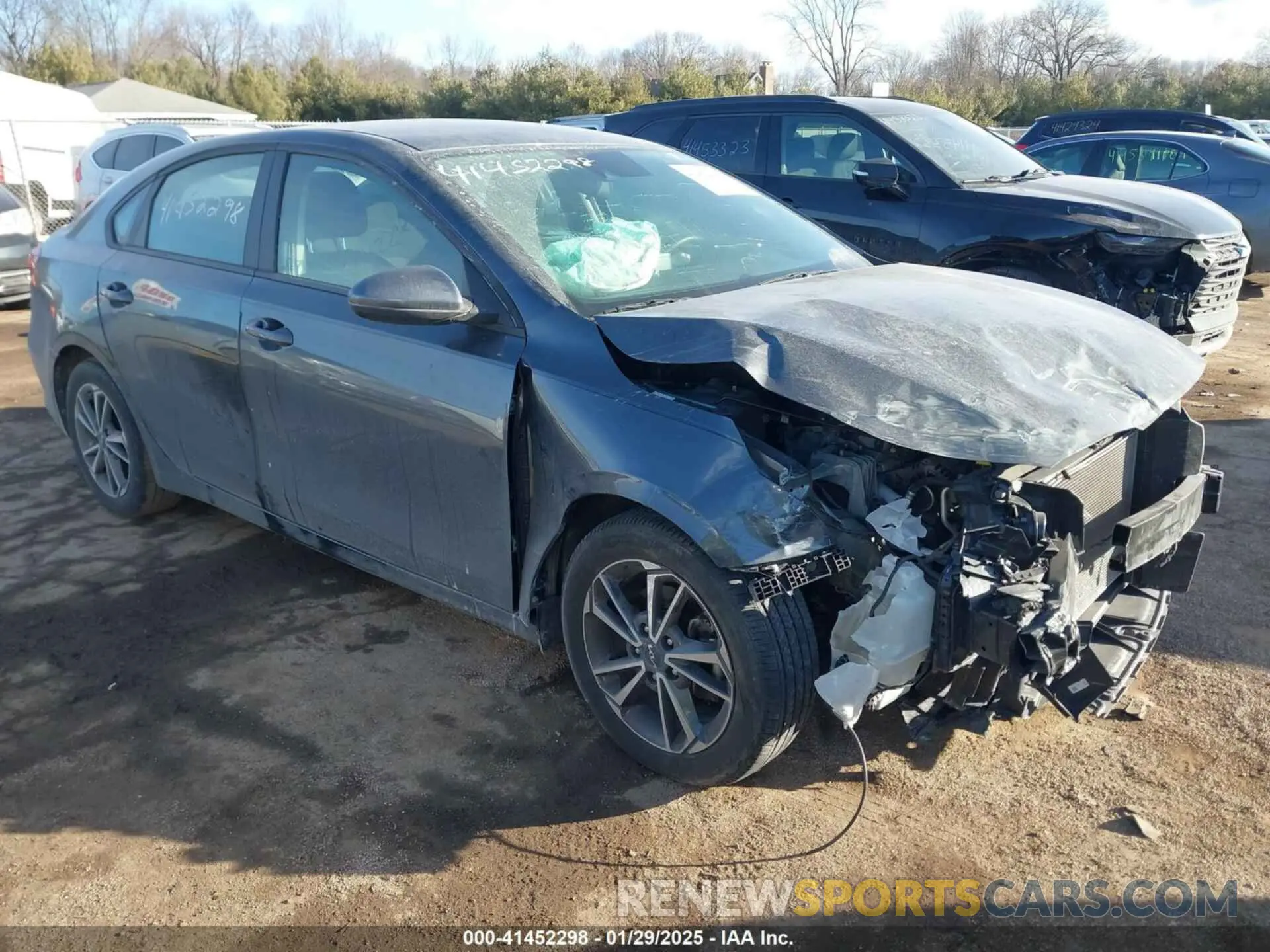 1 Photograph of a damaged car 3KPF24AD5NE430456 KIA FORTE 2022