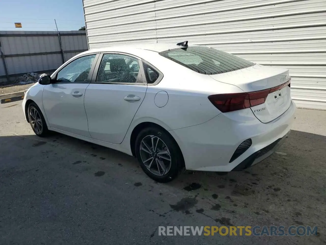 2 Photograph of a damaged car 3KPF24AD5NE436015 KIA FORTE 2022