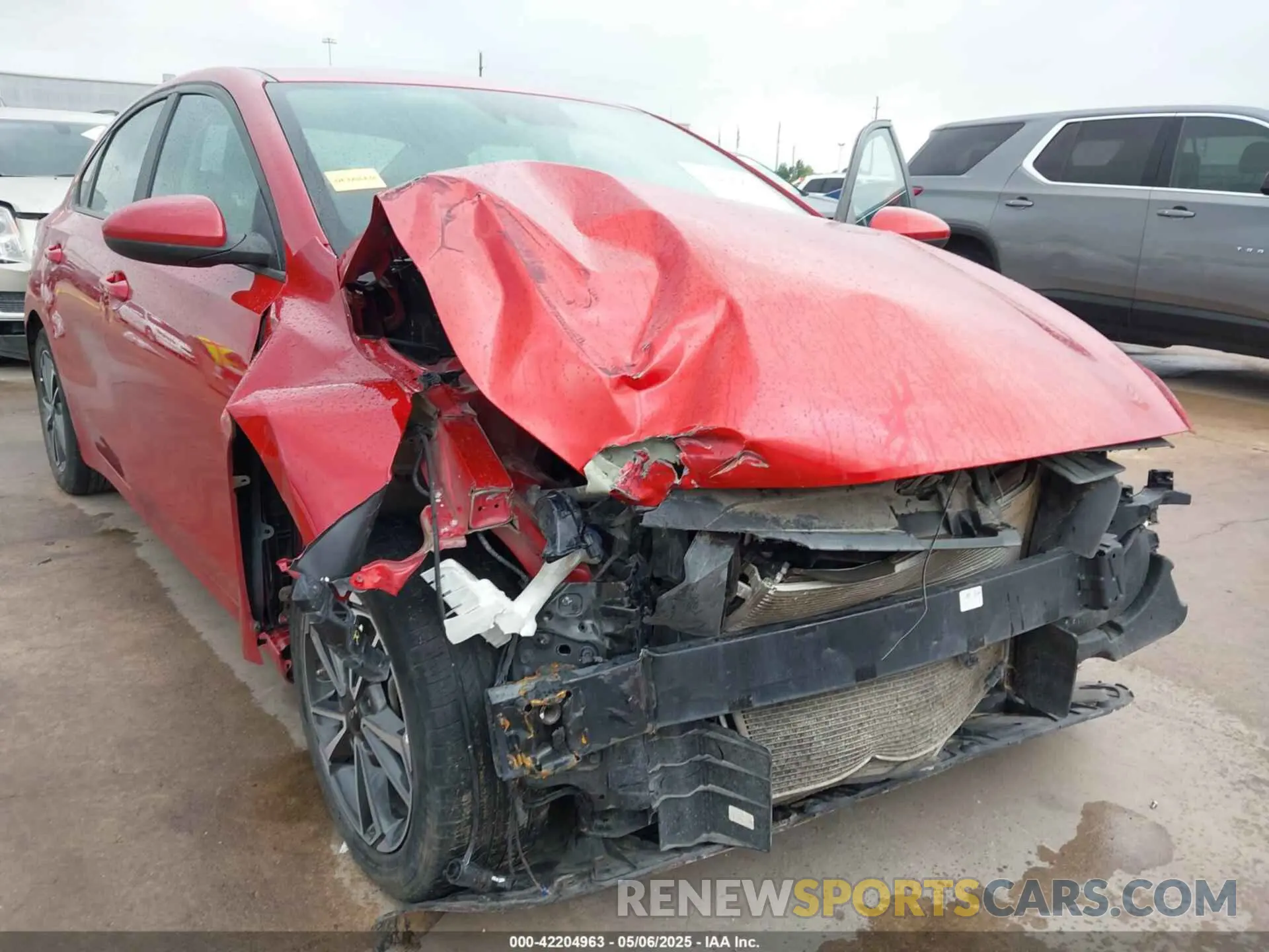 6 Photograph of a damaged car 3KPF24AD5NE450111 KIA FORTE 2022