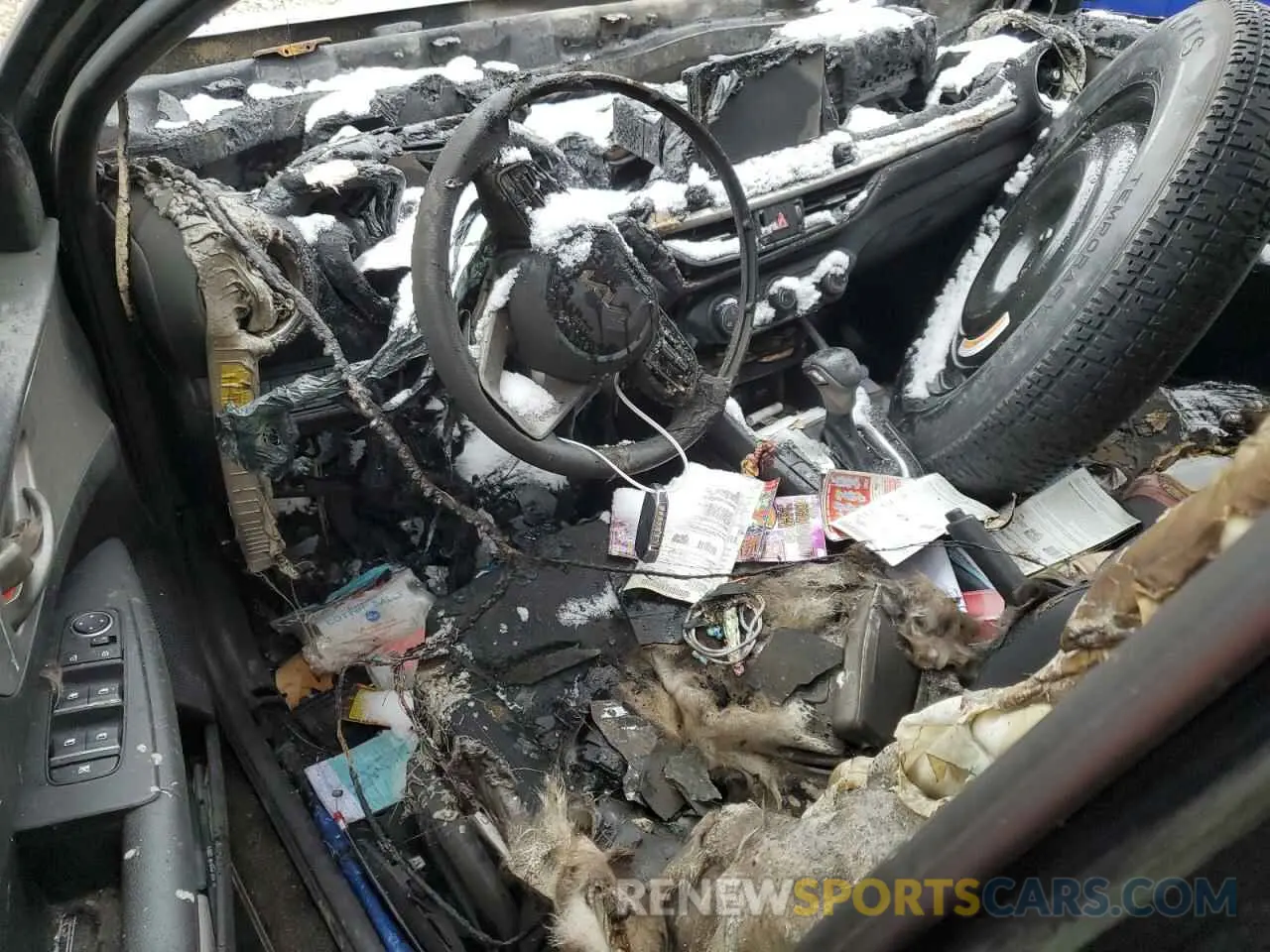 8 Photograph of a damaged car 3KPF24AD5NE462596 KIA FORTE 2022