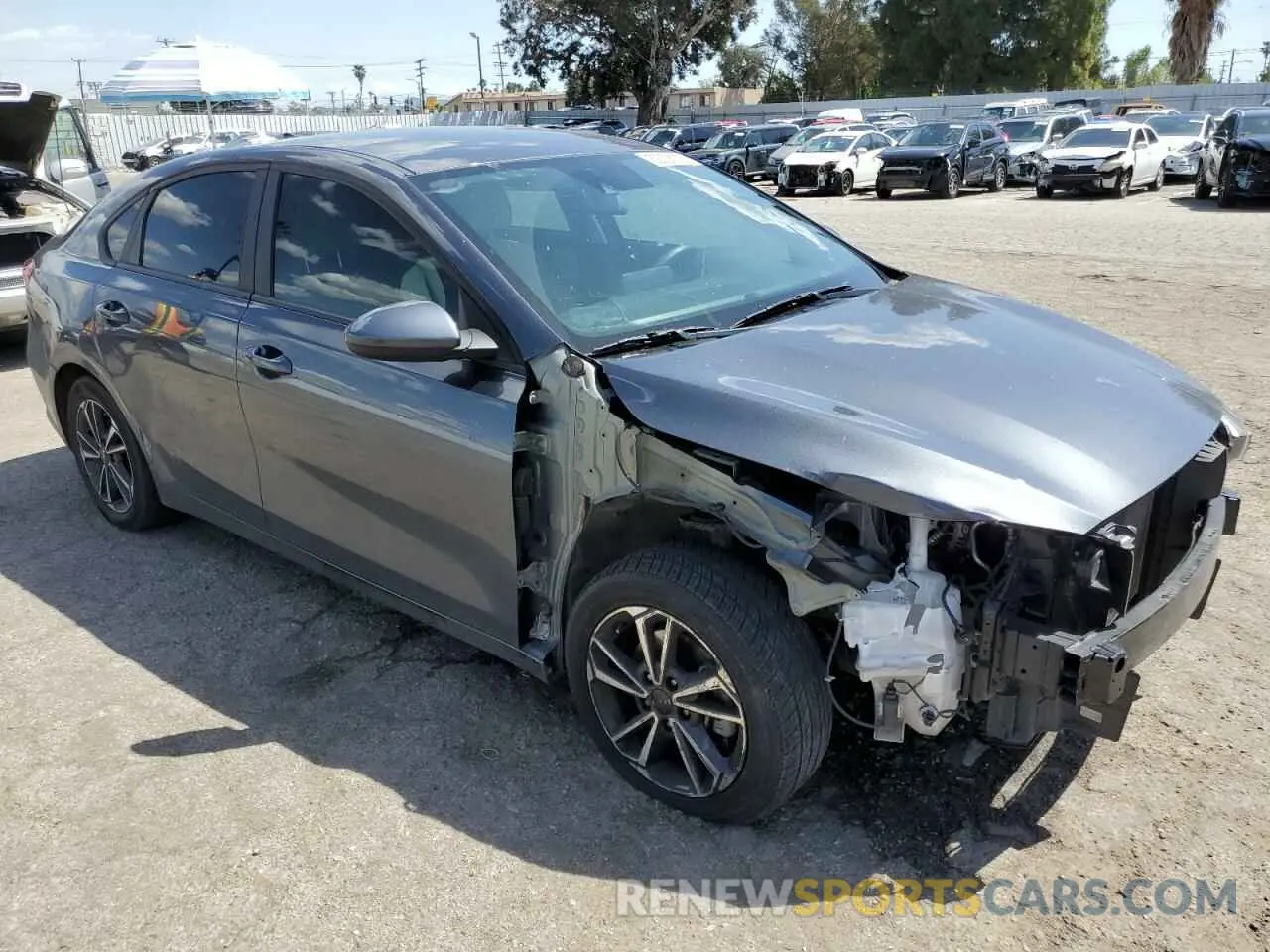 4 Photograph of a damaged car 3KPF24AD5NE486896 KIA FORTE 2022