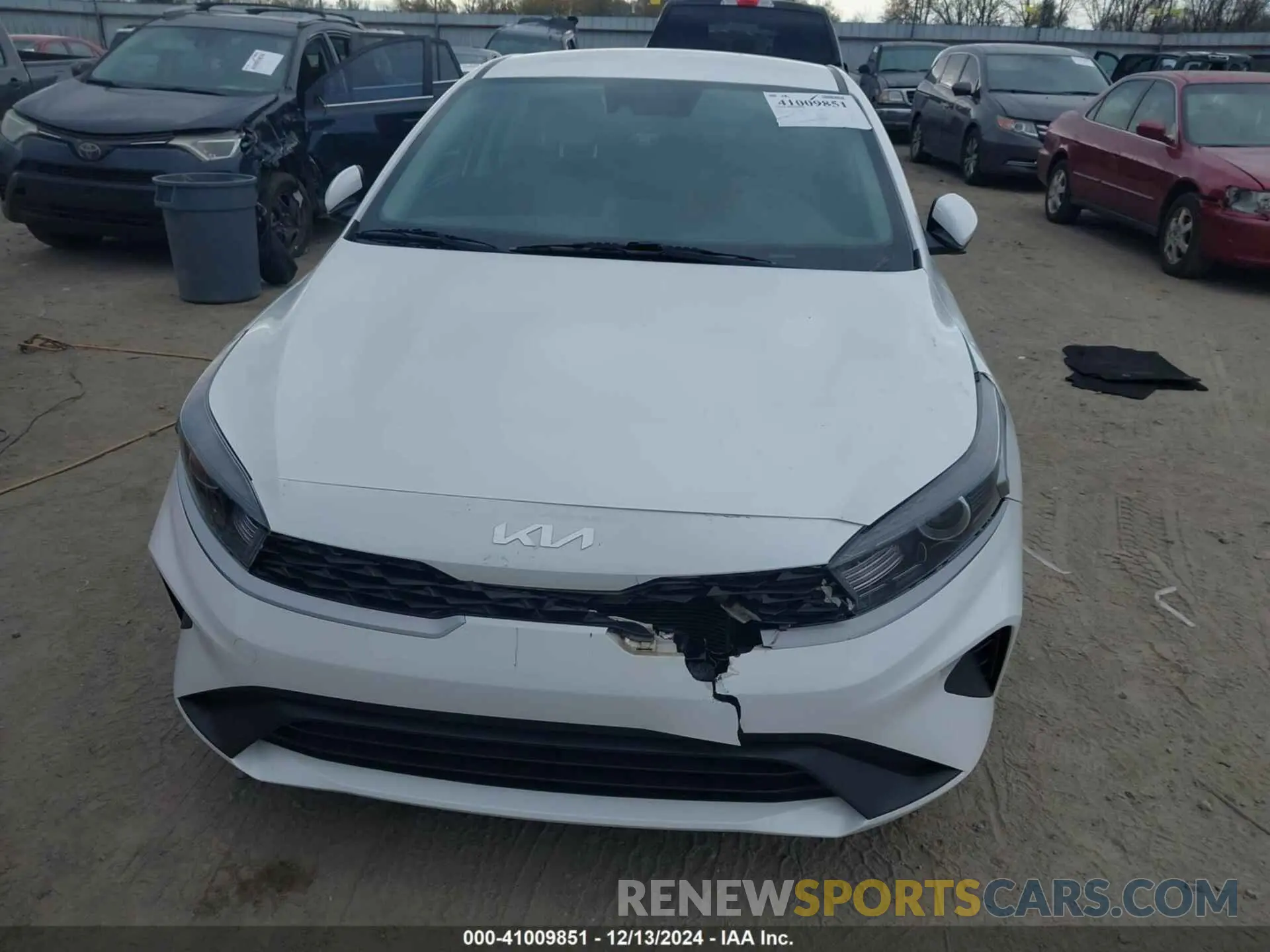6 Photograph of a damaged car 3KPF24AD6NE425606 KIA FORTE 2022