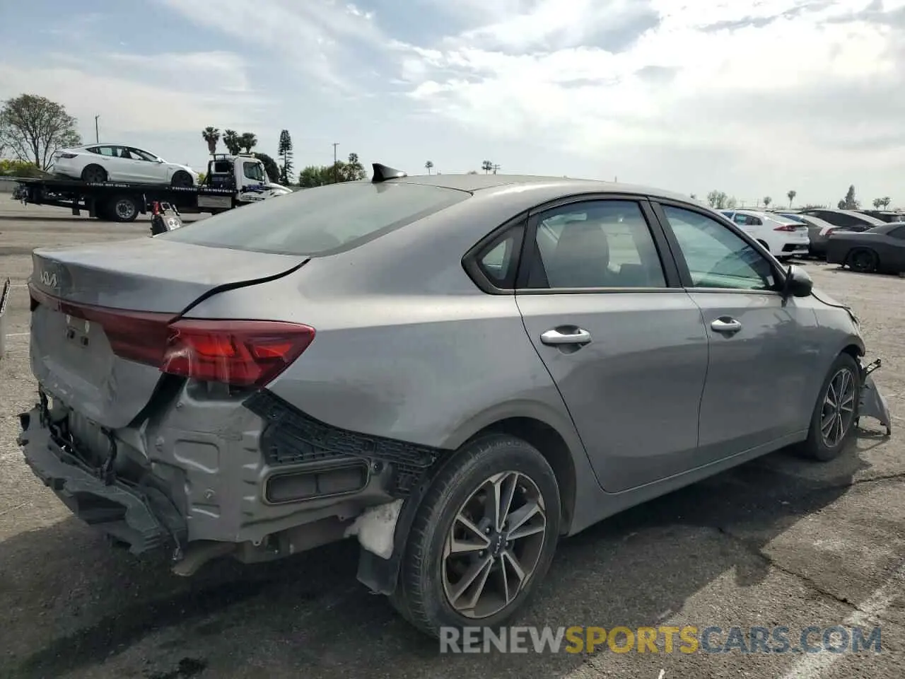 3 Photograph of a damaged car 3KPF24AD6NE468486 KIA FORTE 2022