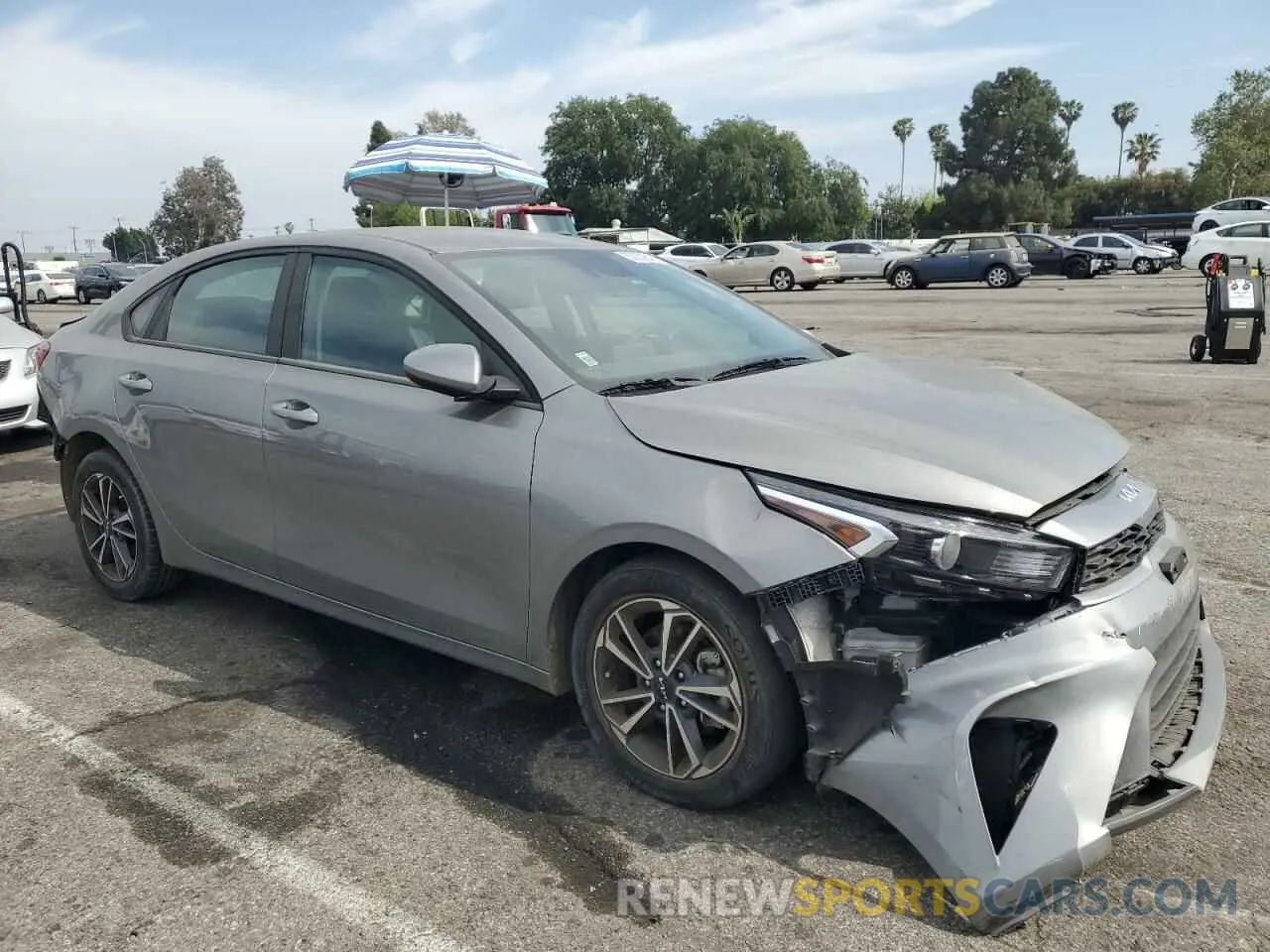 4 Photograph of a damaged car 3KPF24AD6NE468486 KIA FORTE 2022