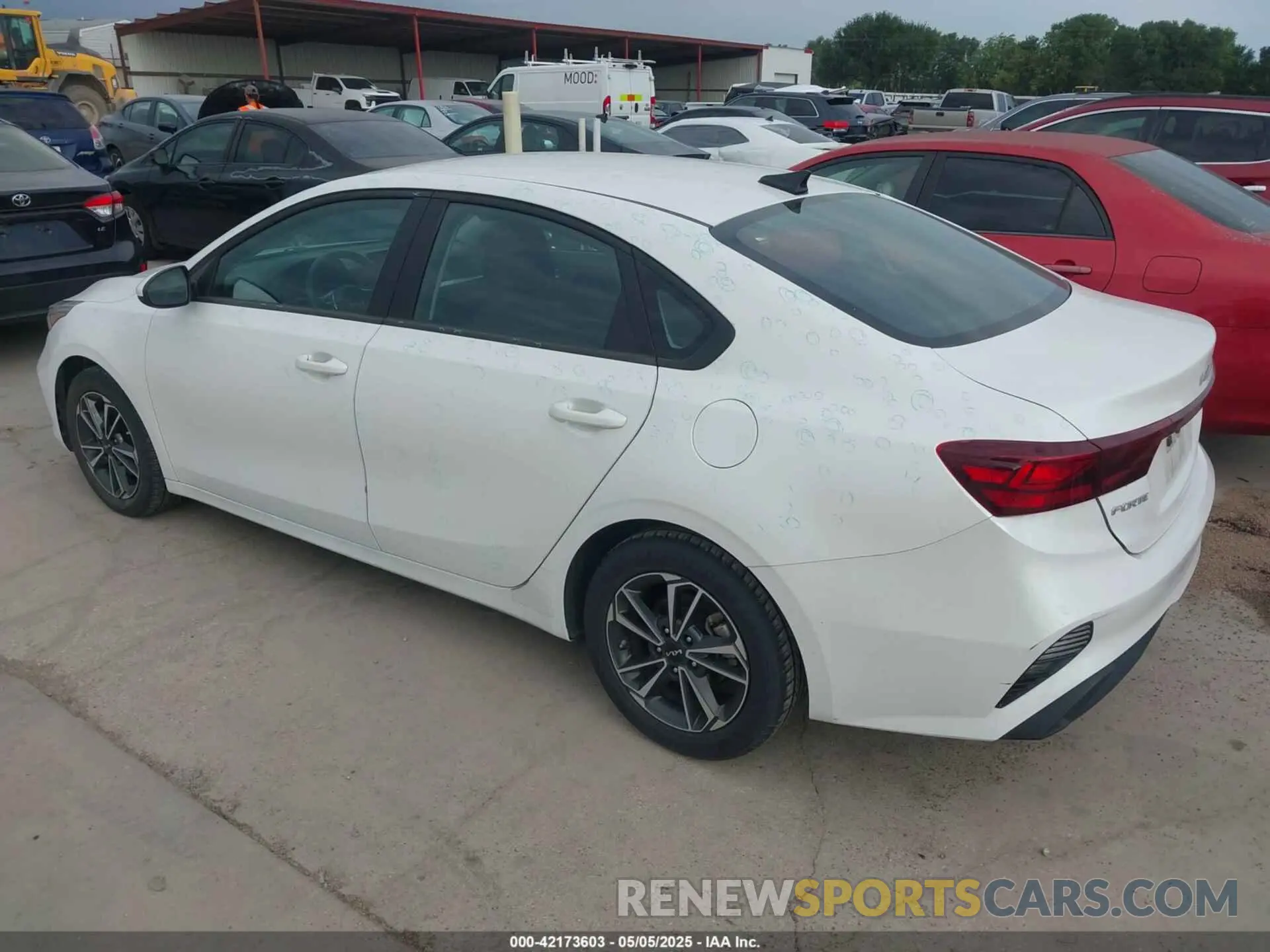 3 Photograph of a damaged car 3KPF24AD6NE487670 KIA FORTE 2022