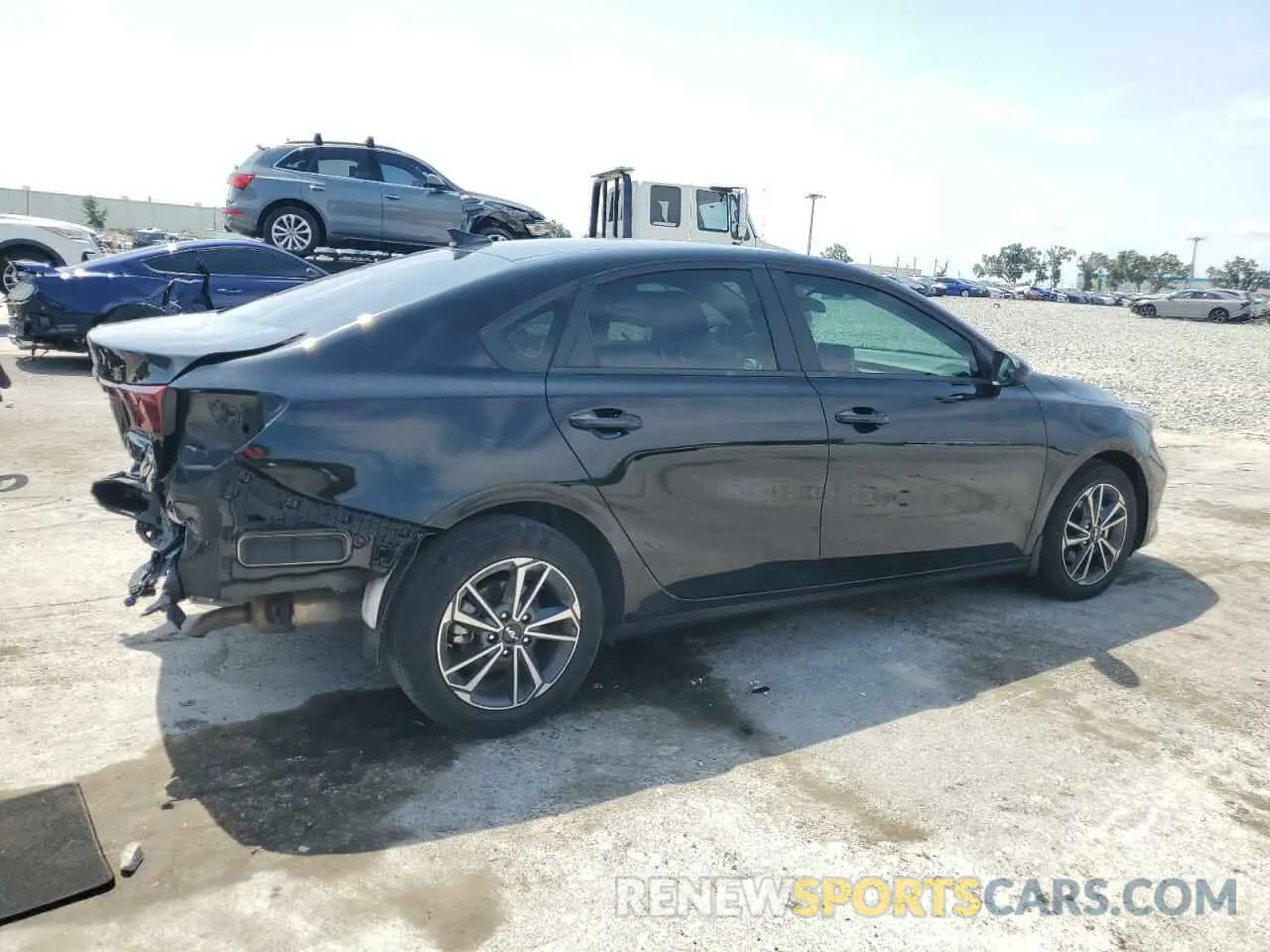 3 Photograph of a damaged car 3KPF24AD6NE492092 KIA FORTE 2022