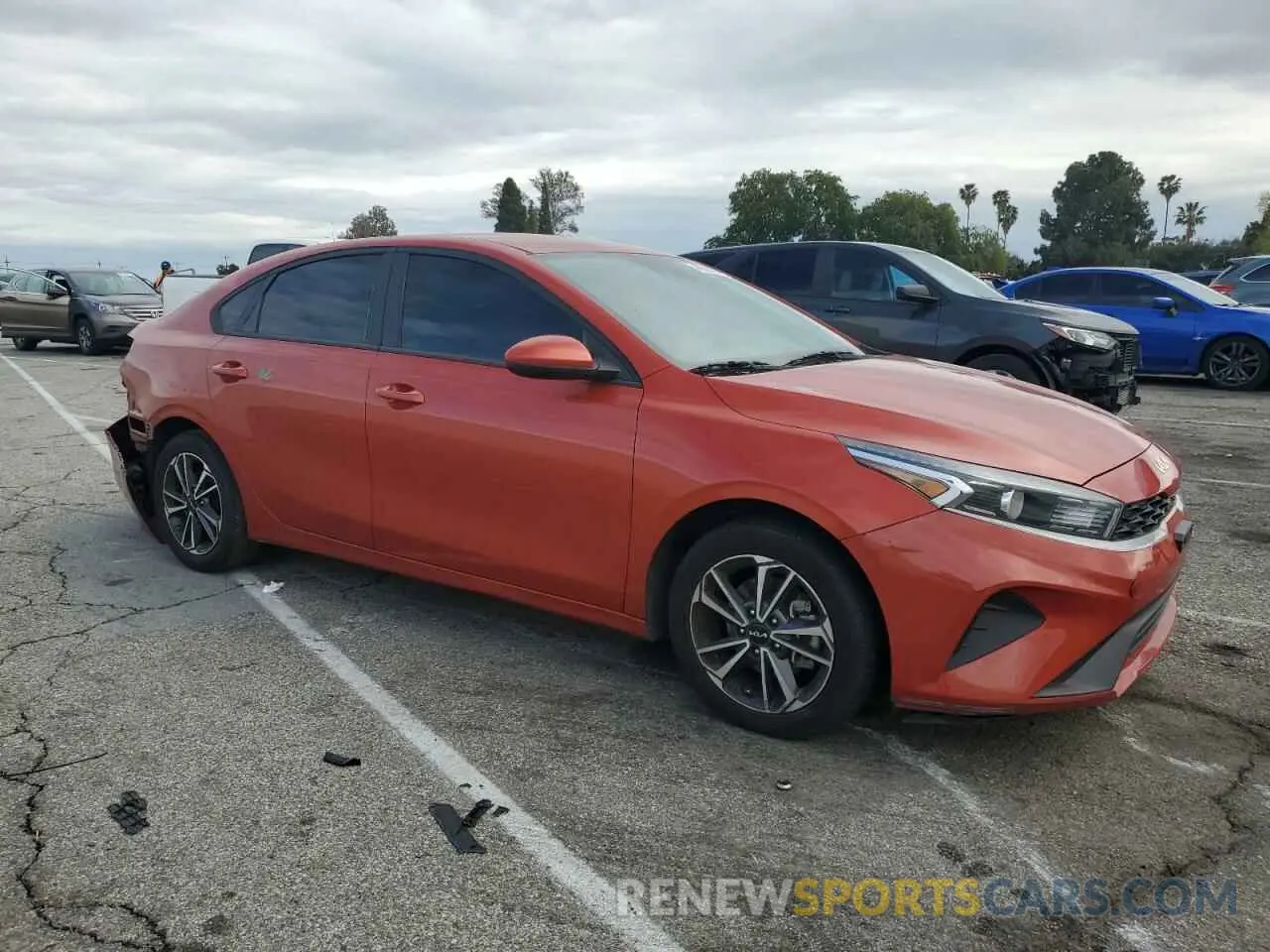 4 Photograph of a damaged car 3KPF24AD6NE494179 KIA FORTE 2022