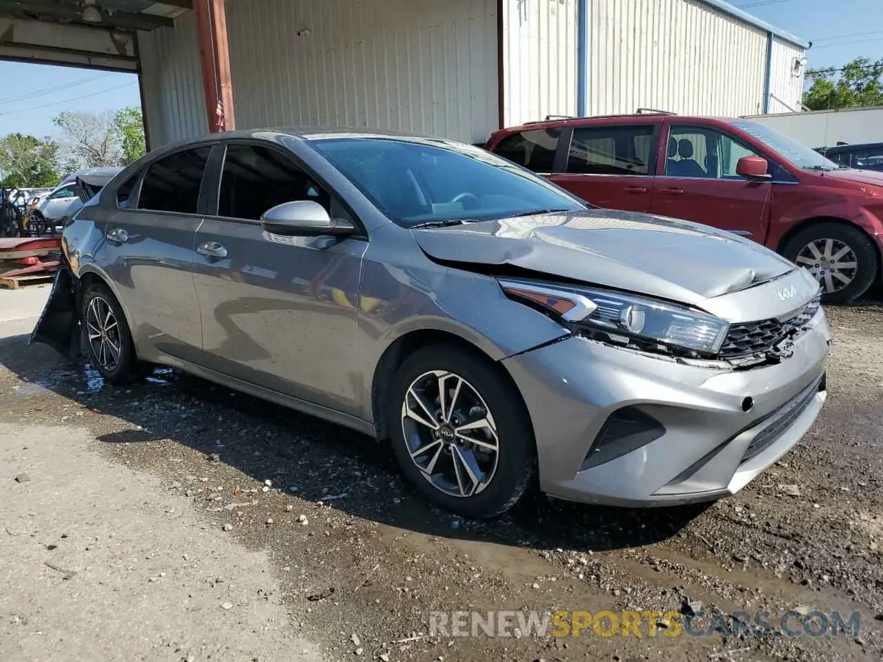 4 Photograph of a damaged car 3KPF24AD6NE500739 KIA FORTE 2022