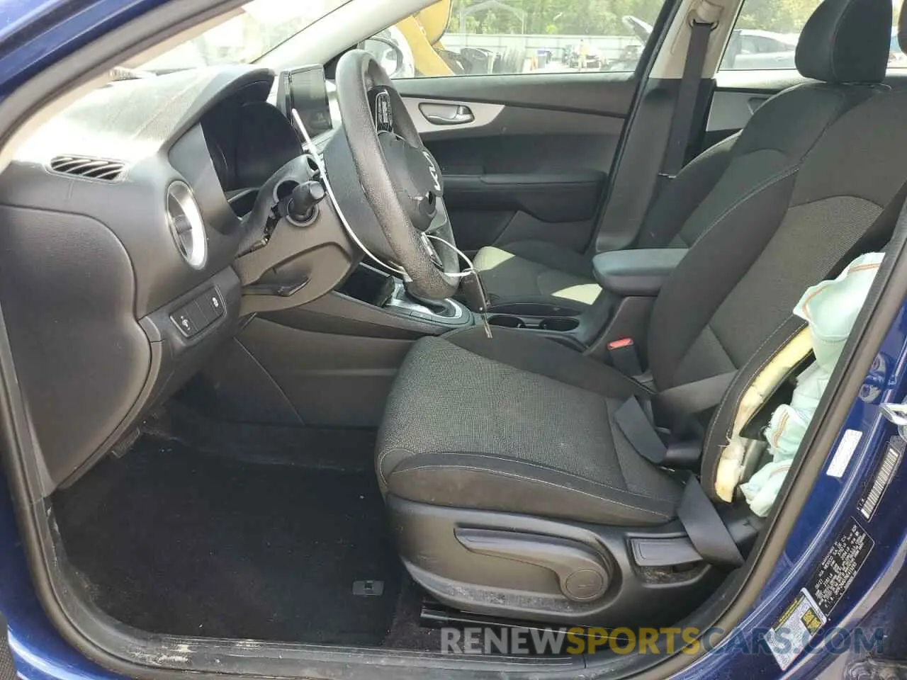 7 Photograph of a damaged car 3KPF24AD7NE419295 KIA FORTE 2022