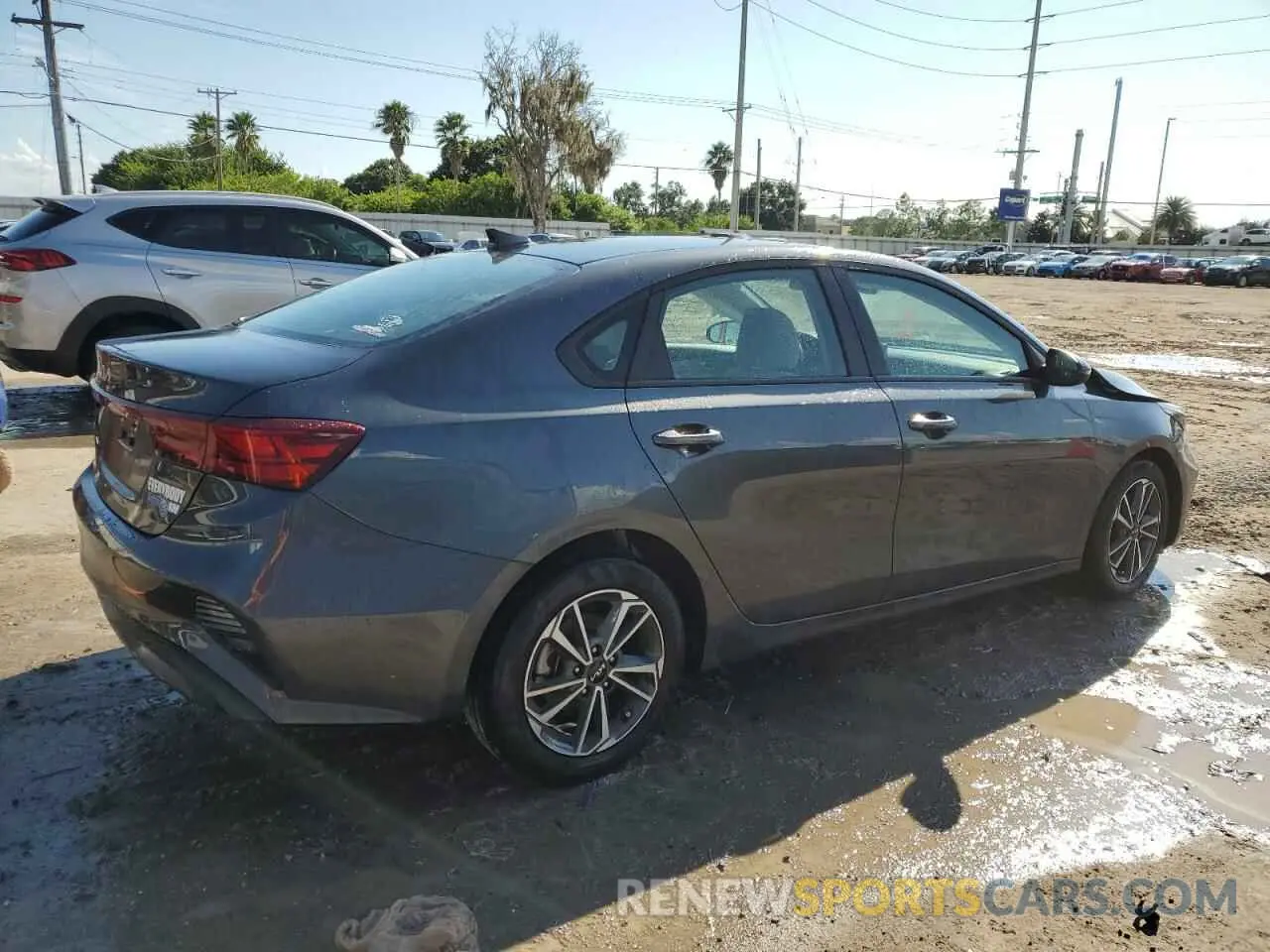 3 Photograph of a damaged car 3KPF24AD7NE433813 KIA FORTE 2022