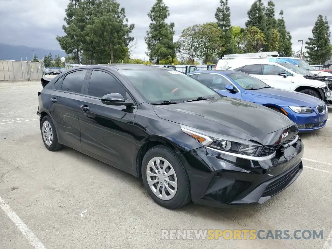 4 Photograph of a damaged car 3KPF24AD7NE461210 KIA FORTE 2022