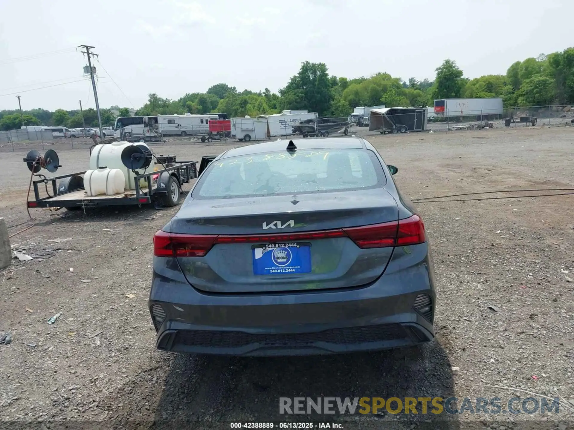 17 Photograph of a damaged car 3KPF24AD7NE480694 KIA FORTE 2022