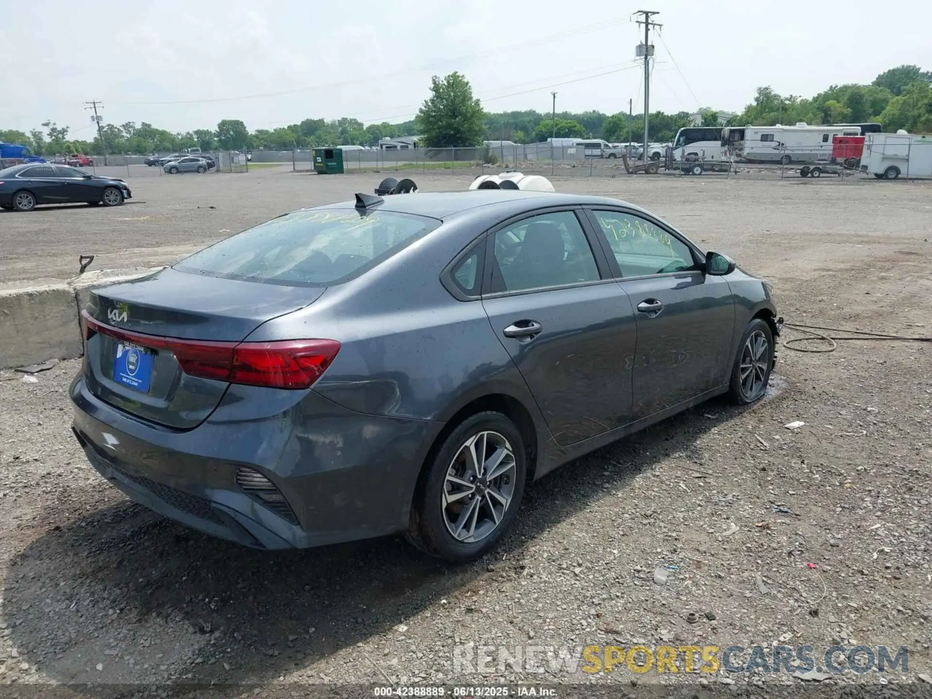 4 Photograph of a damaged car 3KPF24AD7NE480694 KIA FORTE 2022