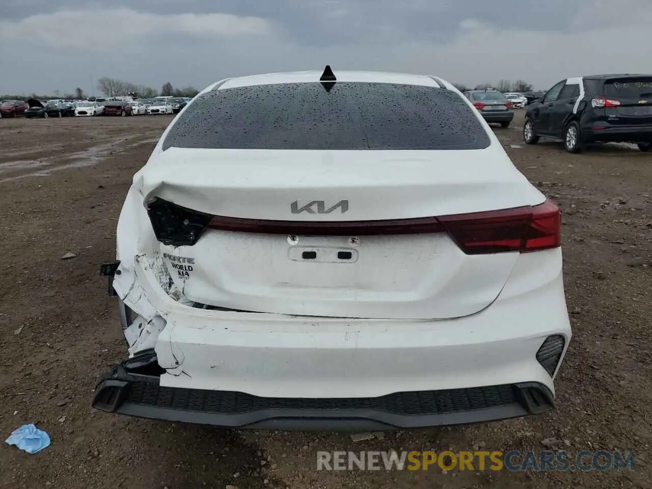 6 Photograph of a damaged car 3KPF24AD7NE503049 KIA FORTE 2022