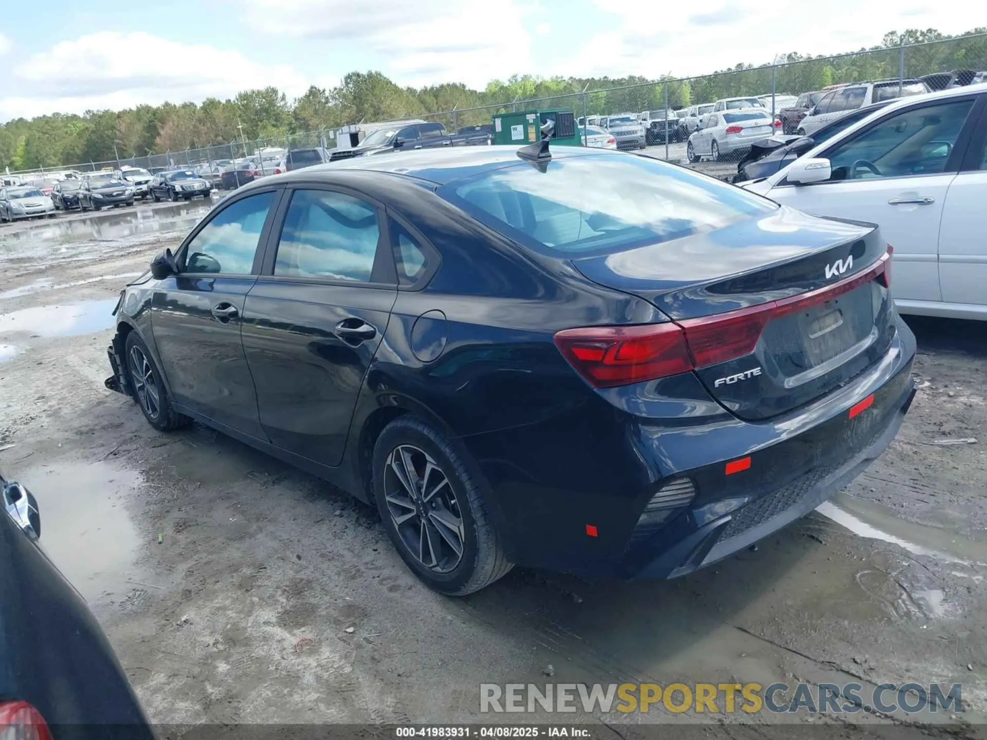 14 Photograph of a damaged car 3KPF24AD8NE419189 KIA FORTE 2022
