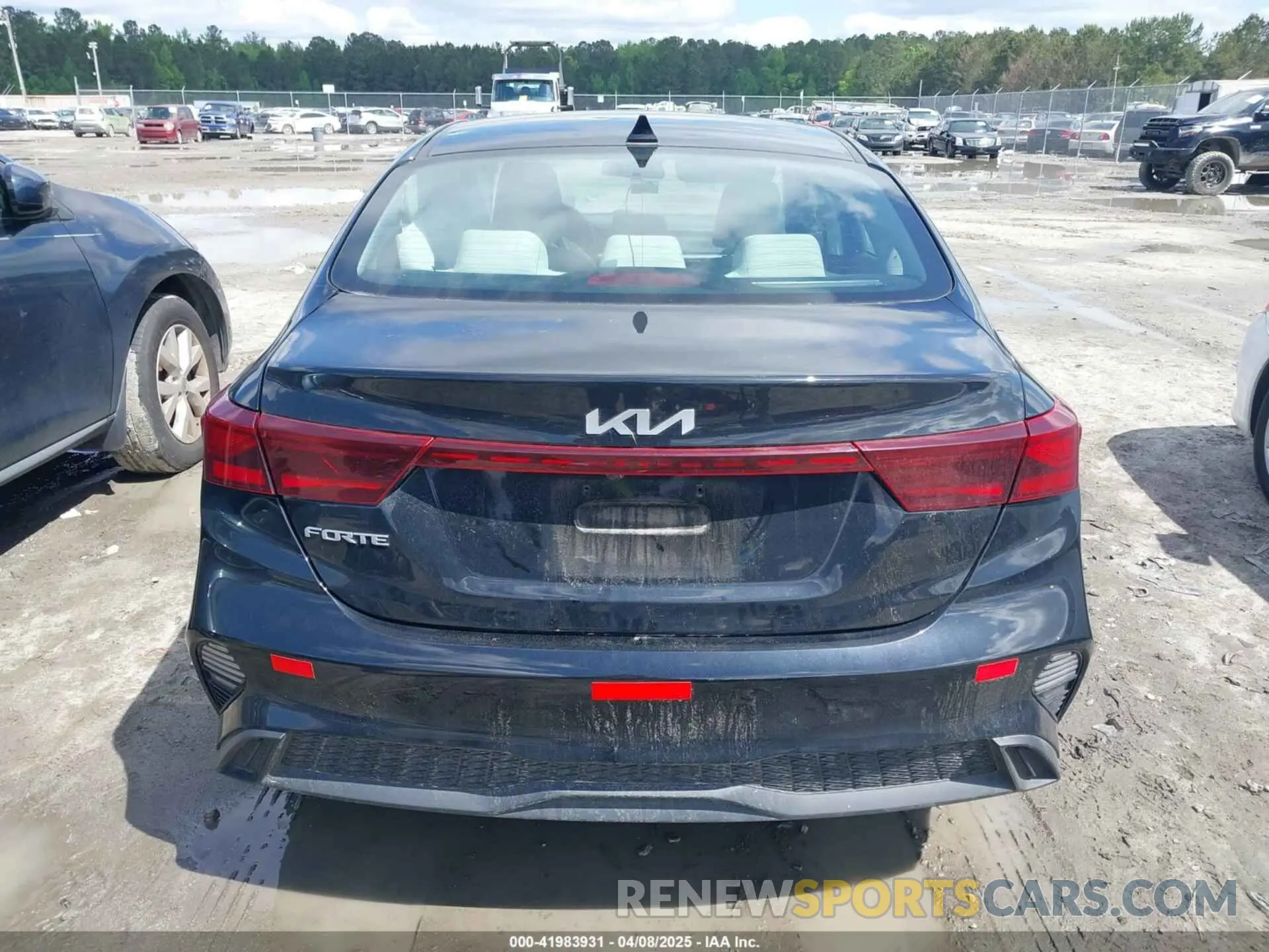 16 Photograph of a damaged car 3KPF24AD8NE419189 KIA FORTE 2022