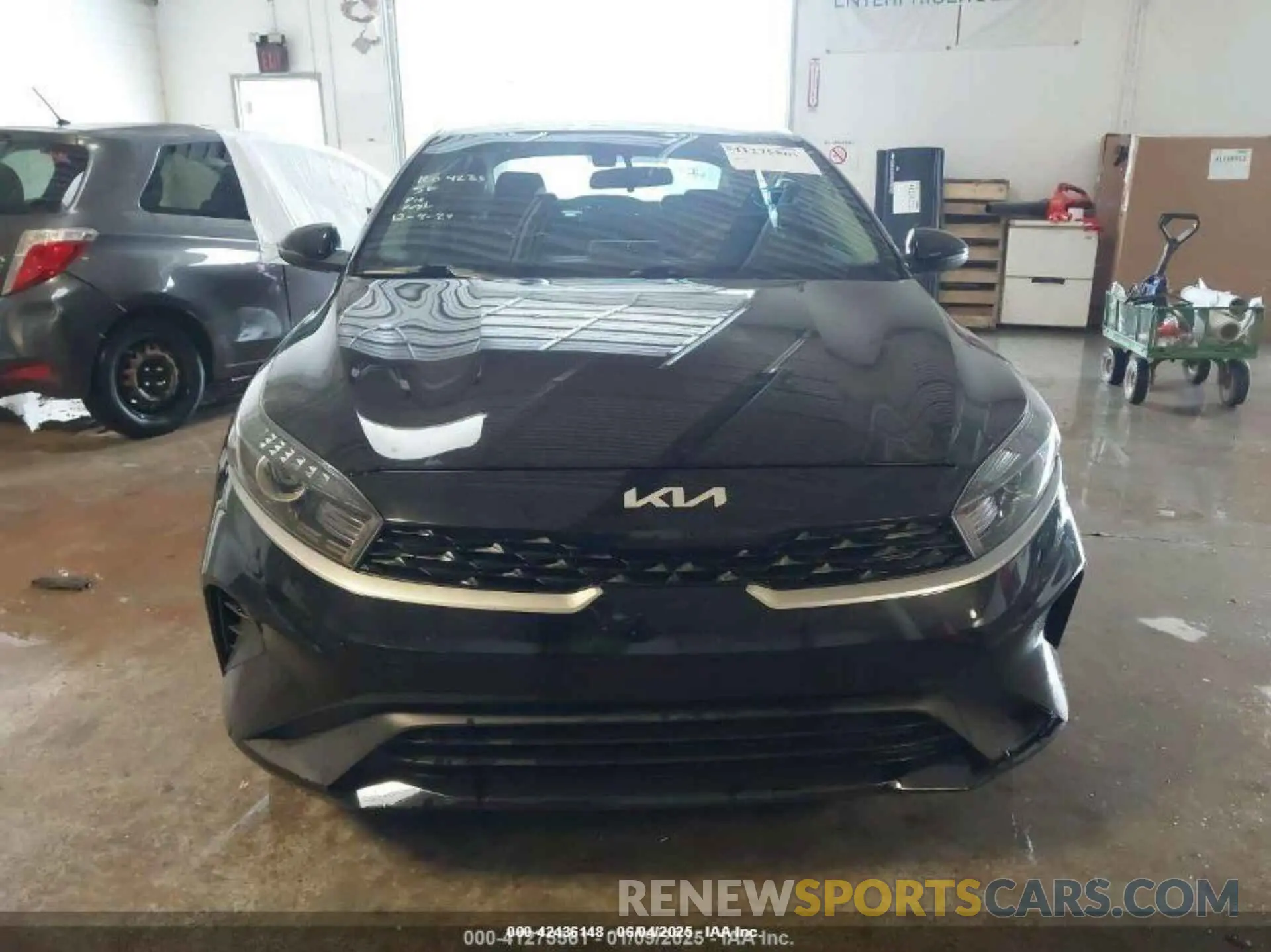 12 Photograph of a damaged car 3KPF24AD8NE424781 KIA FORTE 2022