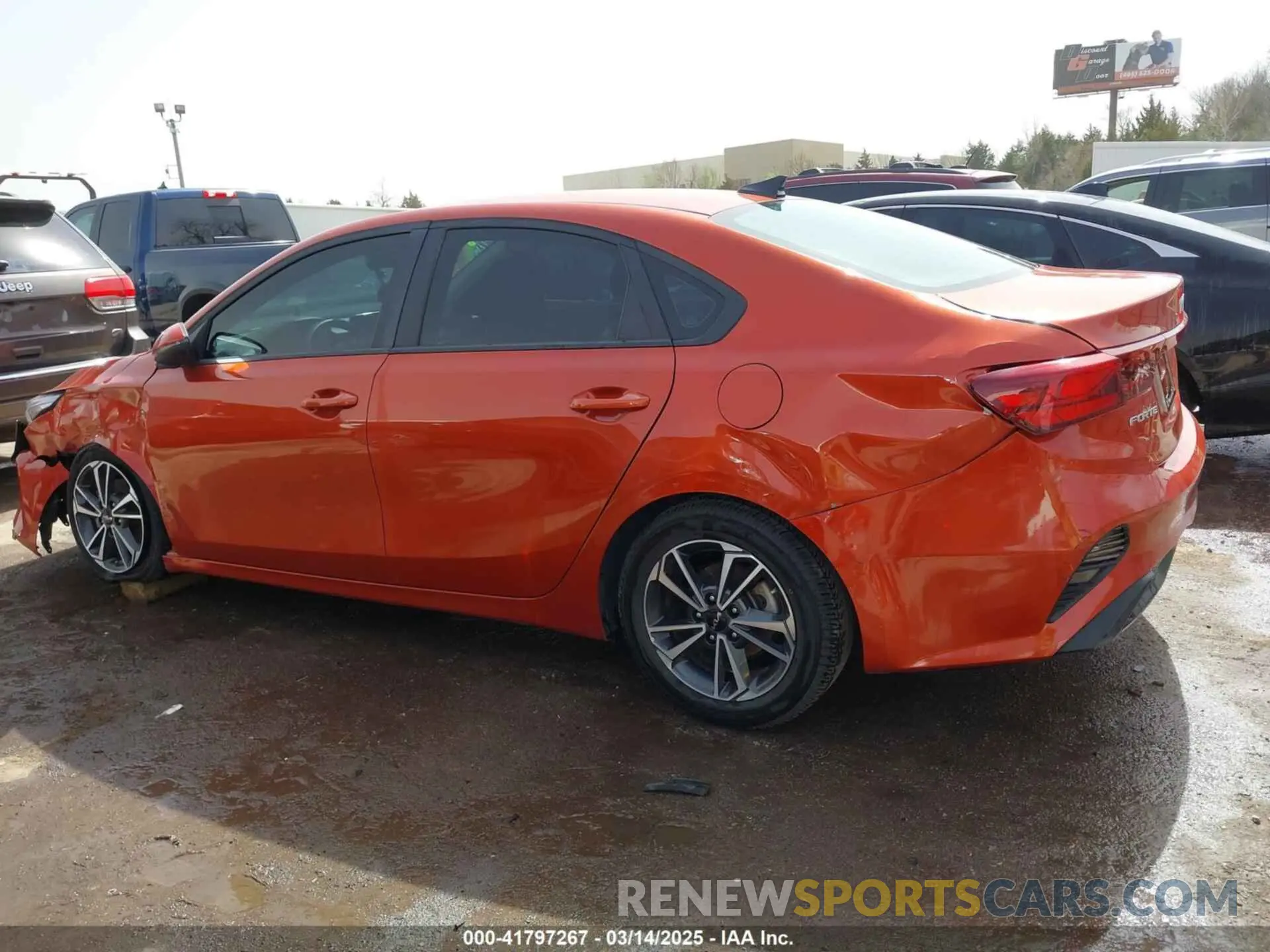 14 Photograph of a damaged car 3KPF24AD8NE434985 KIA FORTE 2022