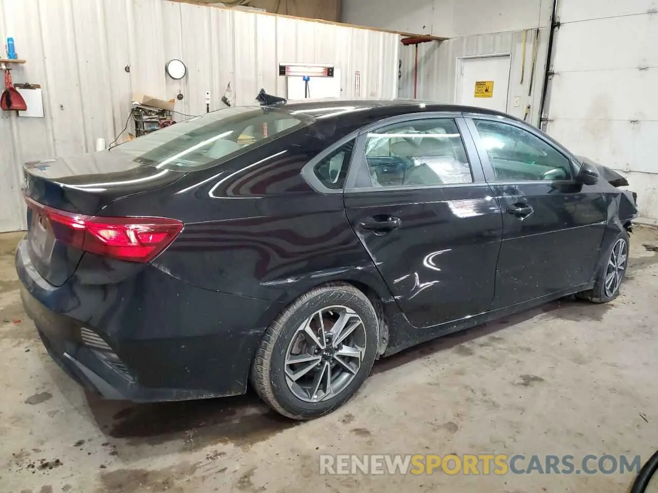 3 Photograph of a damaged car 3KPF24AD8NE449700 KIA FORTE 2022