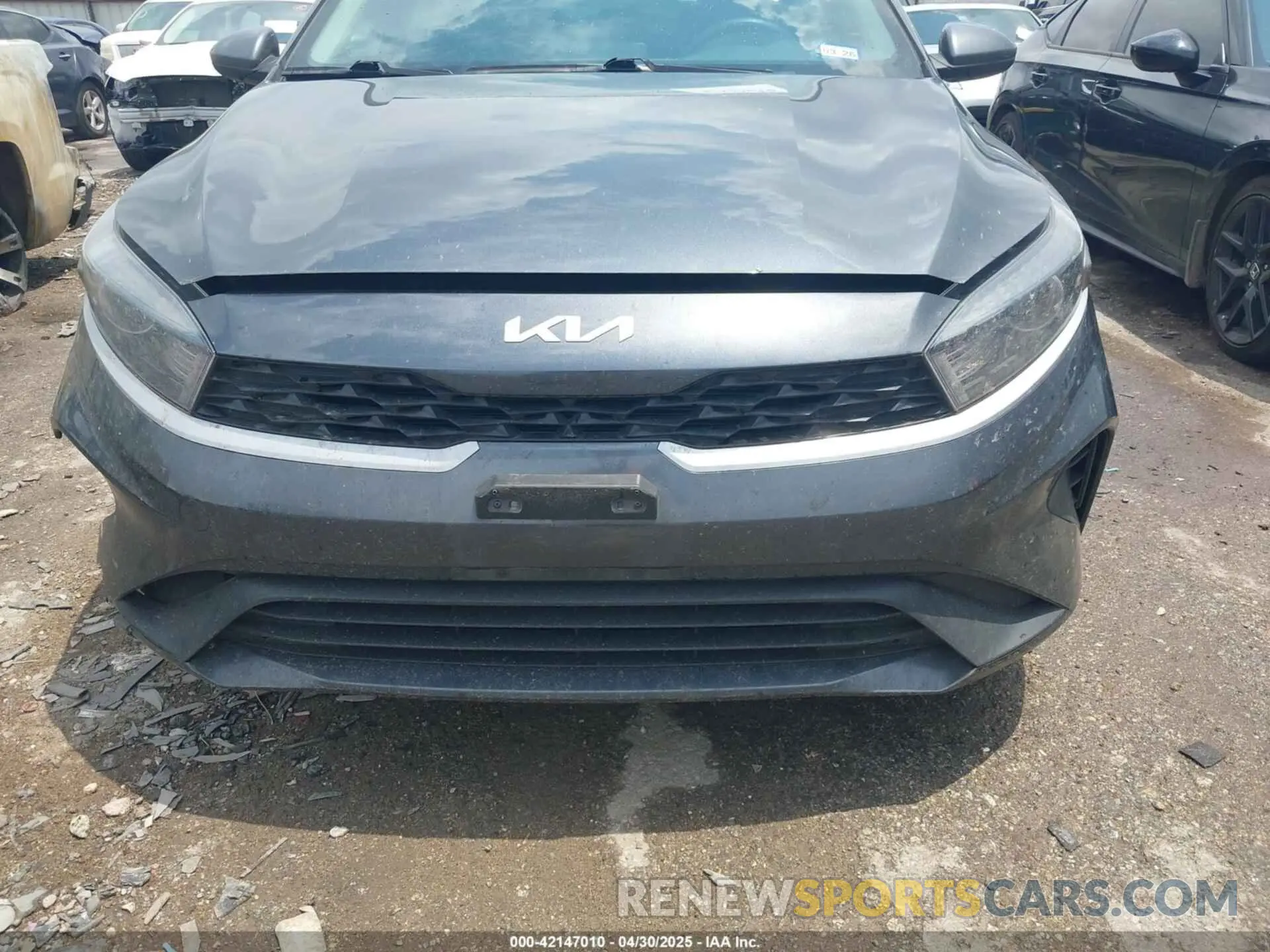 12 Photograph of a damaged car 3KPF24AD8NE456775 KIA FORTE 2022