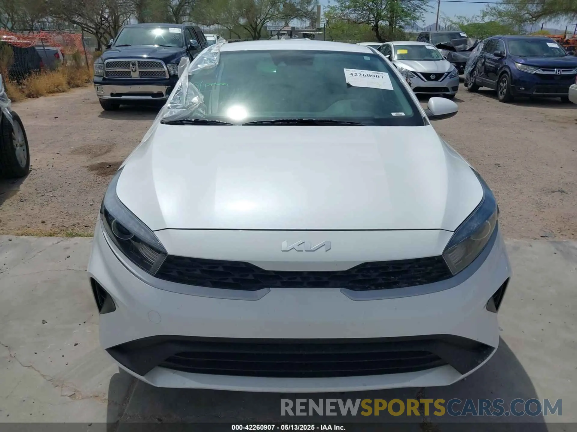 13 Photograph of a damaged car 3KPF24AD8NE482132 KIA FORTE 2022