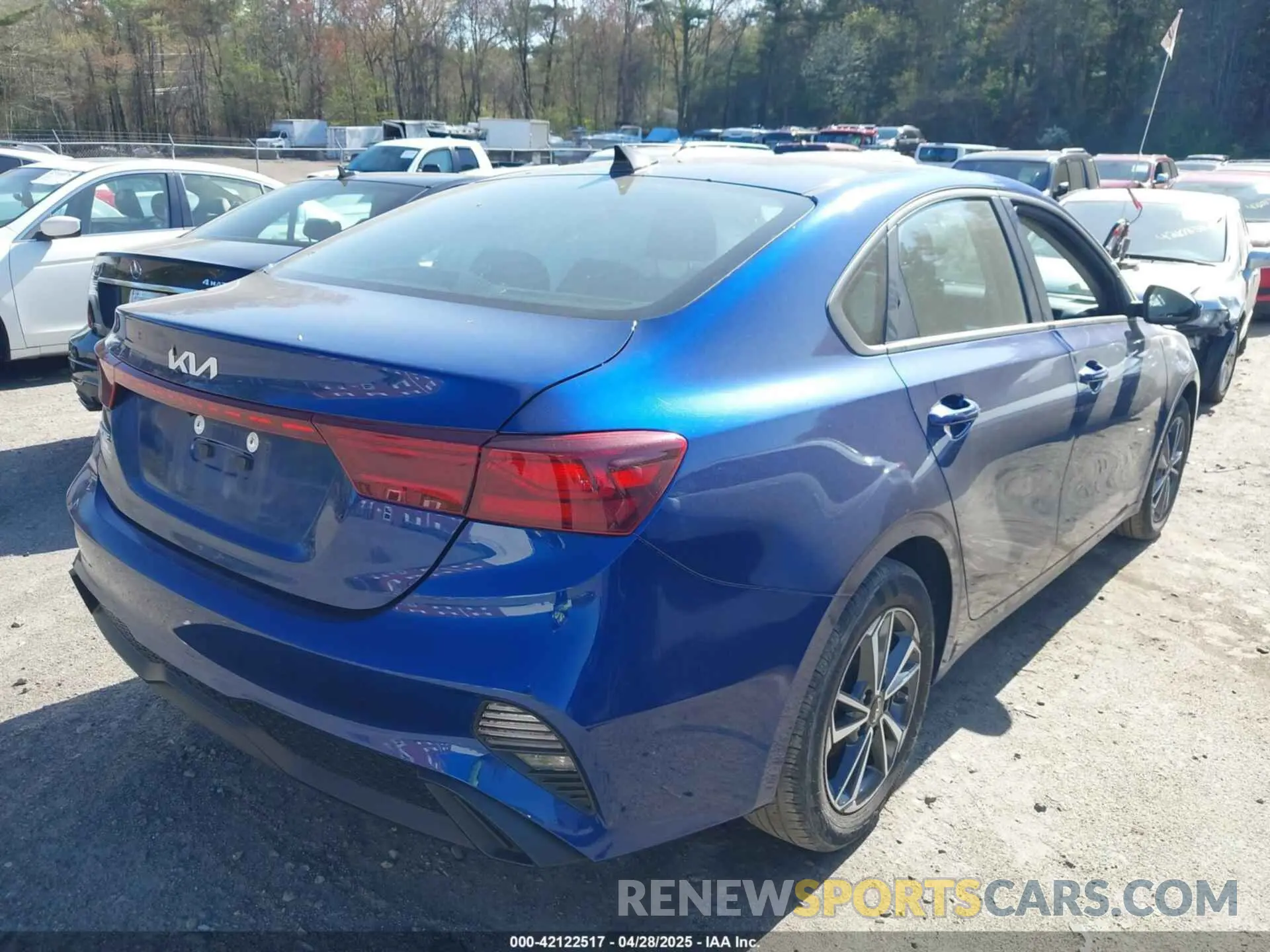 4 Photograph of a damaged car 3KPF24AD8NE499626 KIA FORTE 2022