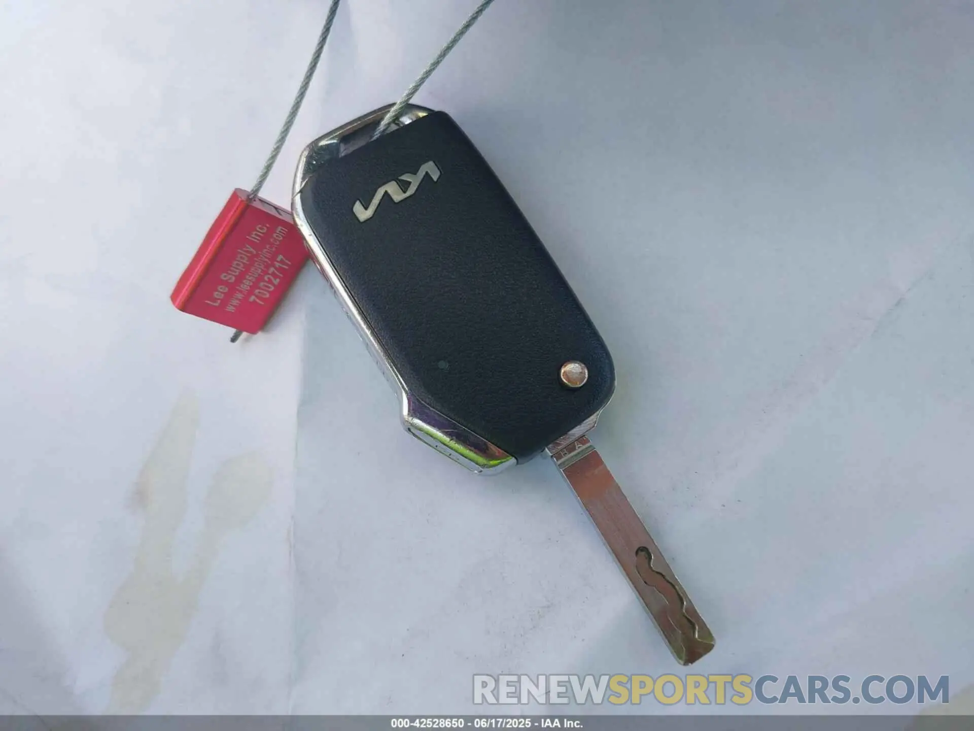 11 Photograph of a damaged car 3KPF24AD9NE436003 KIA FORTE 2022