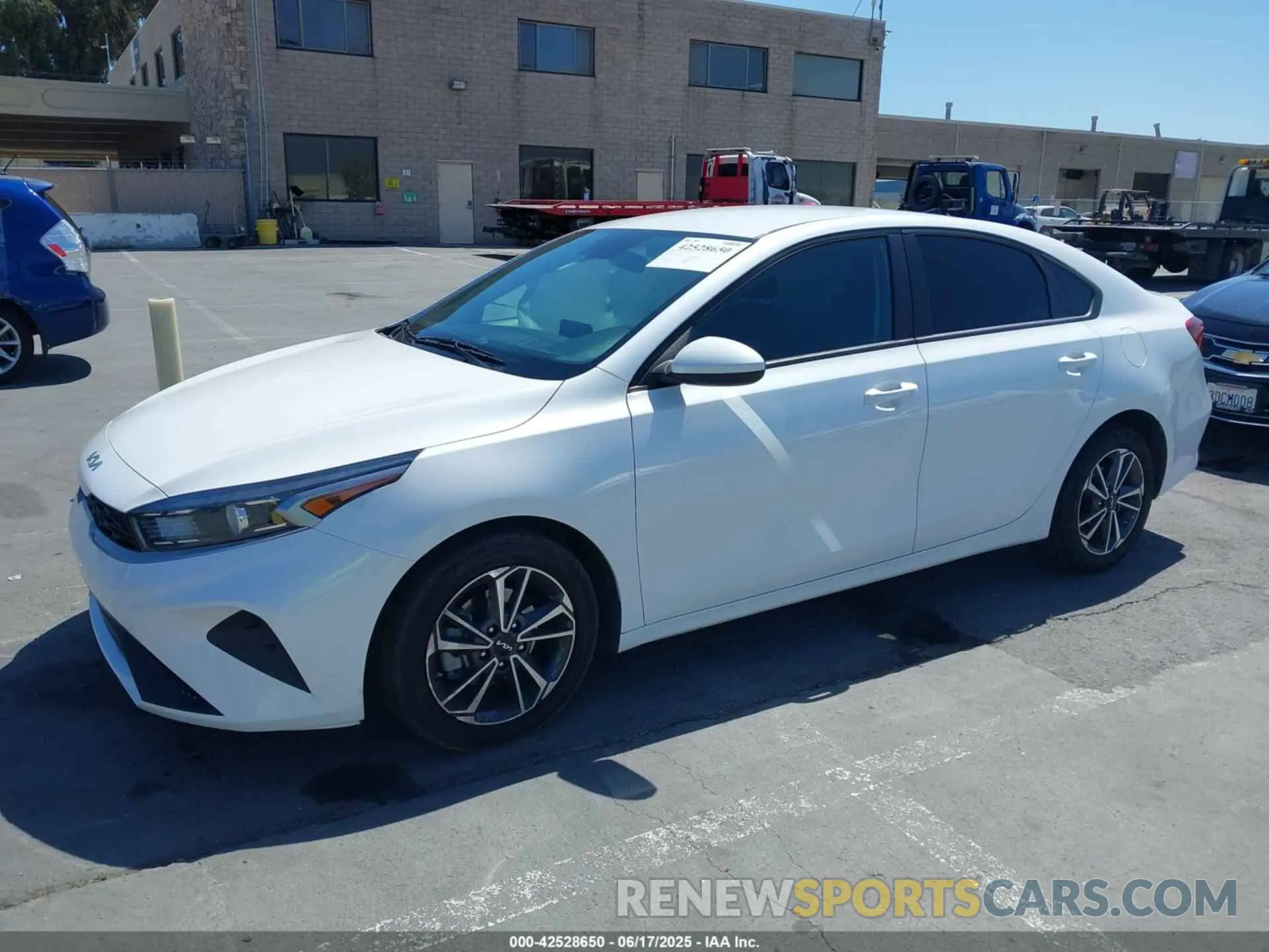 2 Photograph of a damaged car 3KPF24AD9NE436003 KIA FORTE 2022