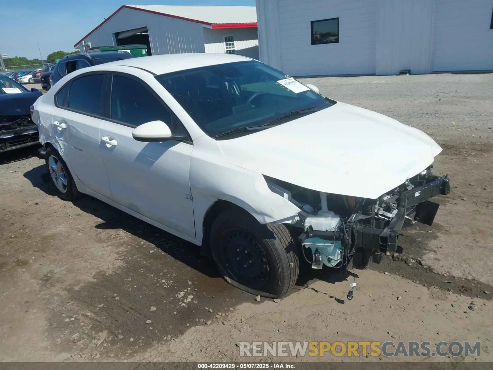 1 Photograph of a damaged car 3KPF24AD9NE447972 KIA FORTE 2022
