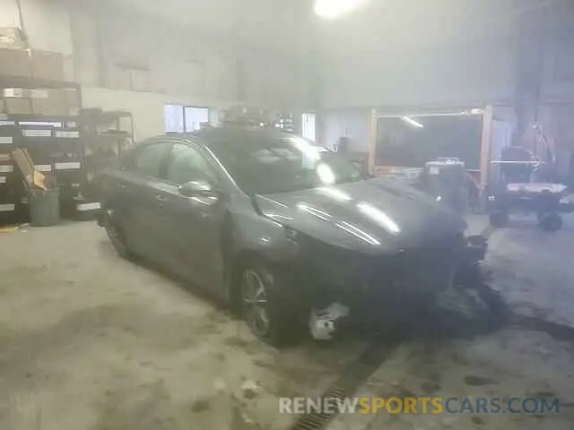 11 Photograph of a damaged car 3KPF24AD9NE478512 KIA FORTE 2022