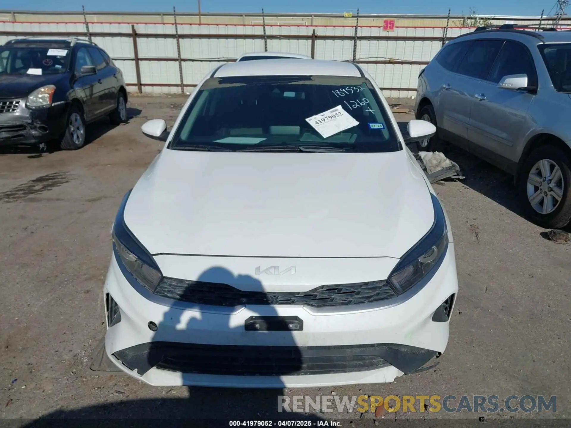12 Photograph of a damaged car 3KPF24AD9NE490305 KIA FORTE 2022