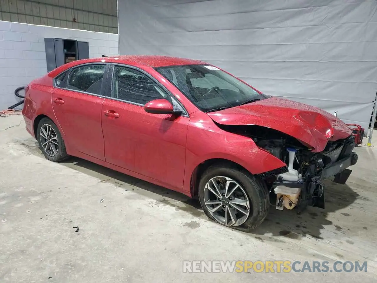 4 Photograph of a damaged car 3KPF24ADXNE431649 KIA FORTE 2022