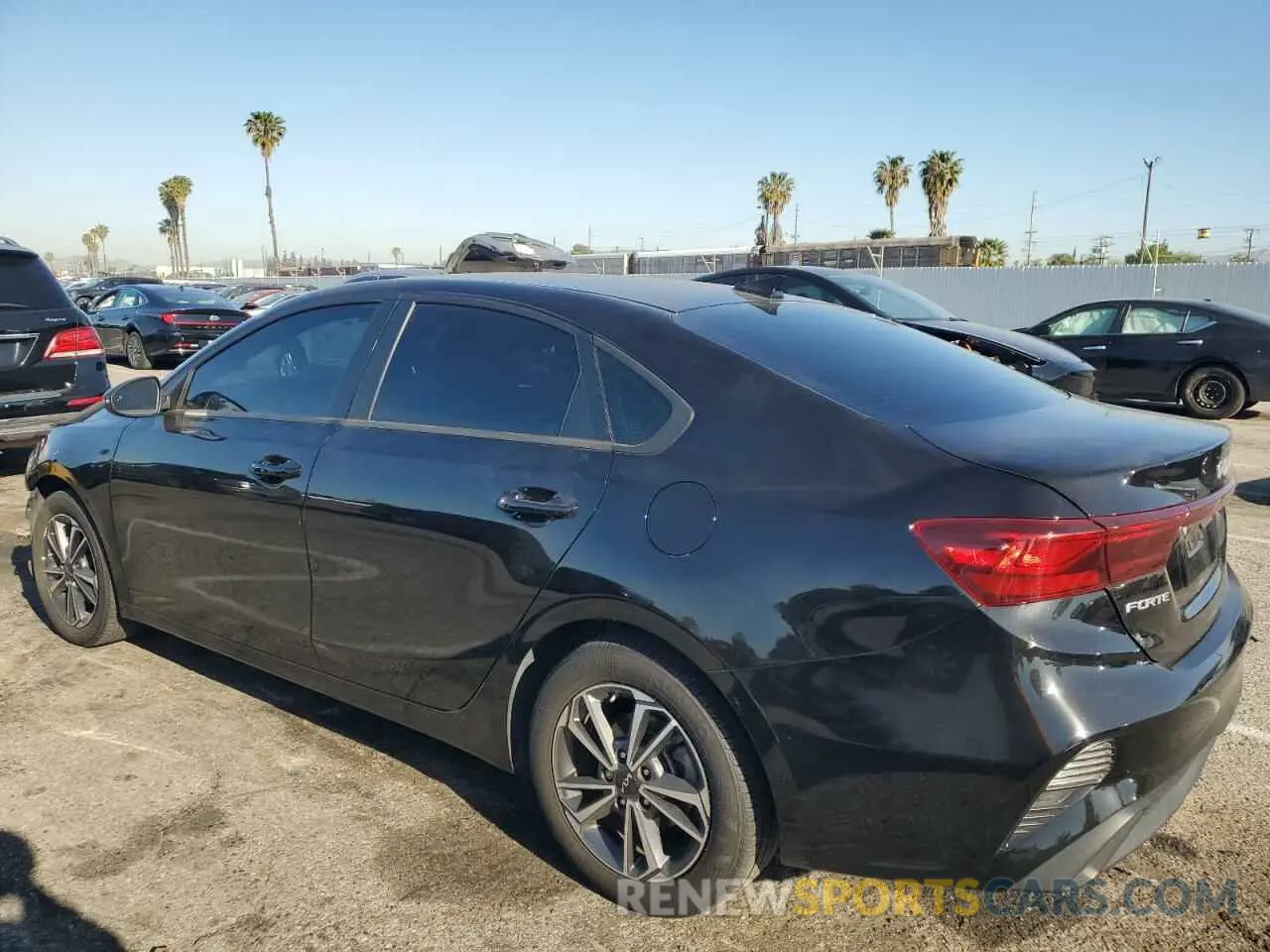 2 Photograph of a damaged car 3KPF24ADXNE433367 KIA FORTE 2022