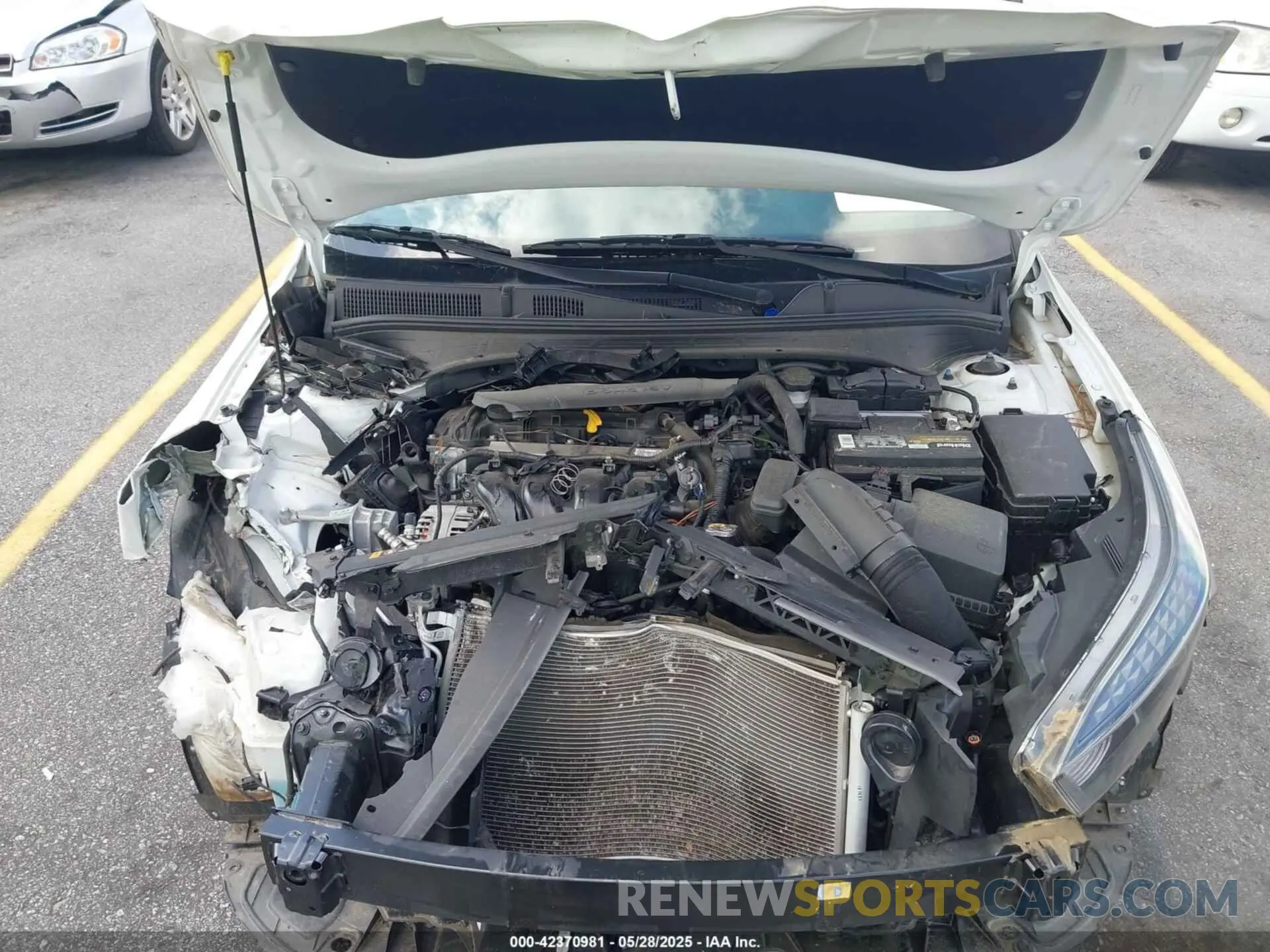 10 Photograph of a damaged car 3KPF24ADXNE448001 KIA FORTE 2022