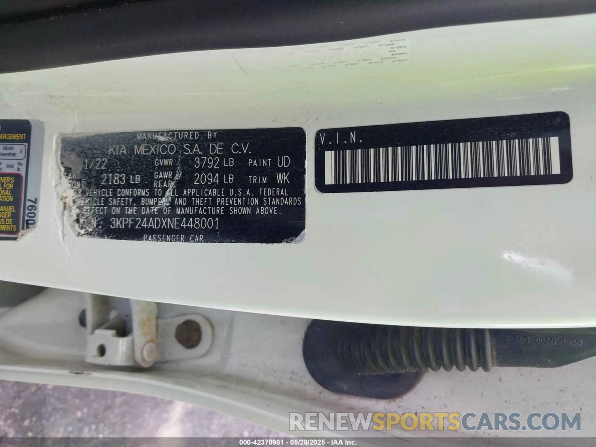 9 Photograph of a damaged car 3KPF24ADXNE448001 KIA FORTE 2022