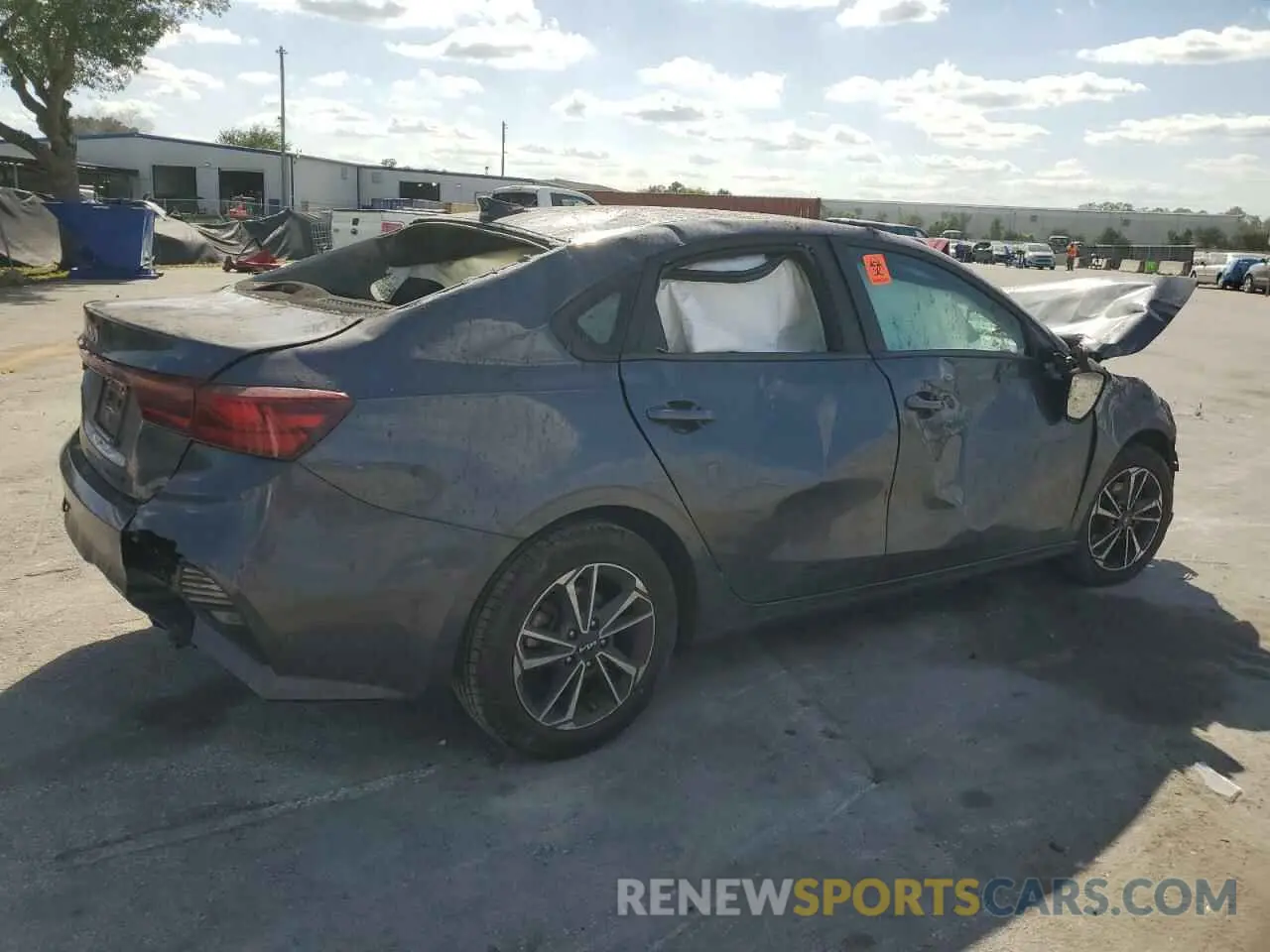 3 Photograph of a damaged car 3KPF24ADXNE450959 KIA FORTE 2022