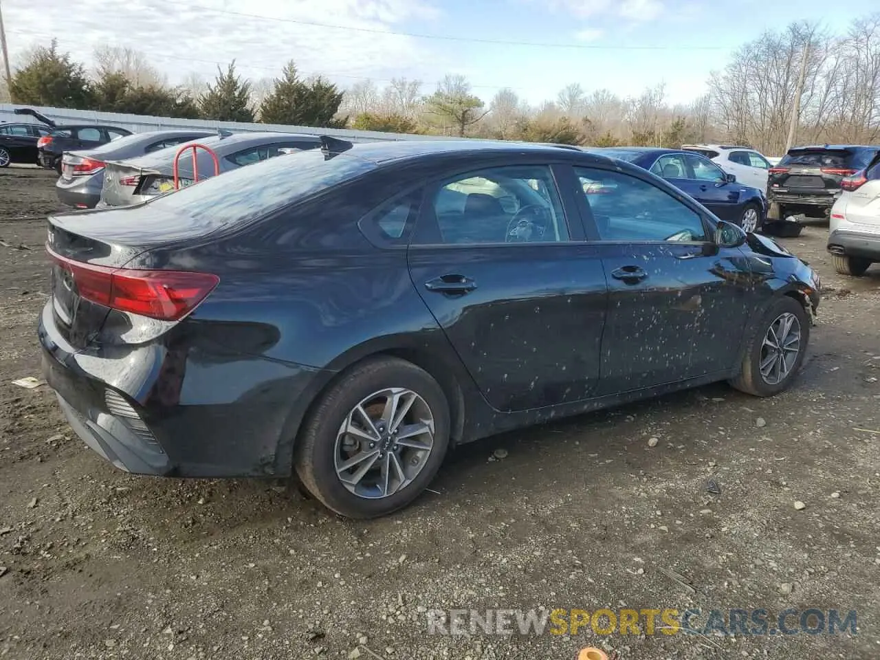3 Photograph of a damaged car 3KPF24ADXNE455465 KIA FORTE 2022
