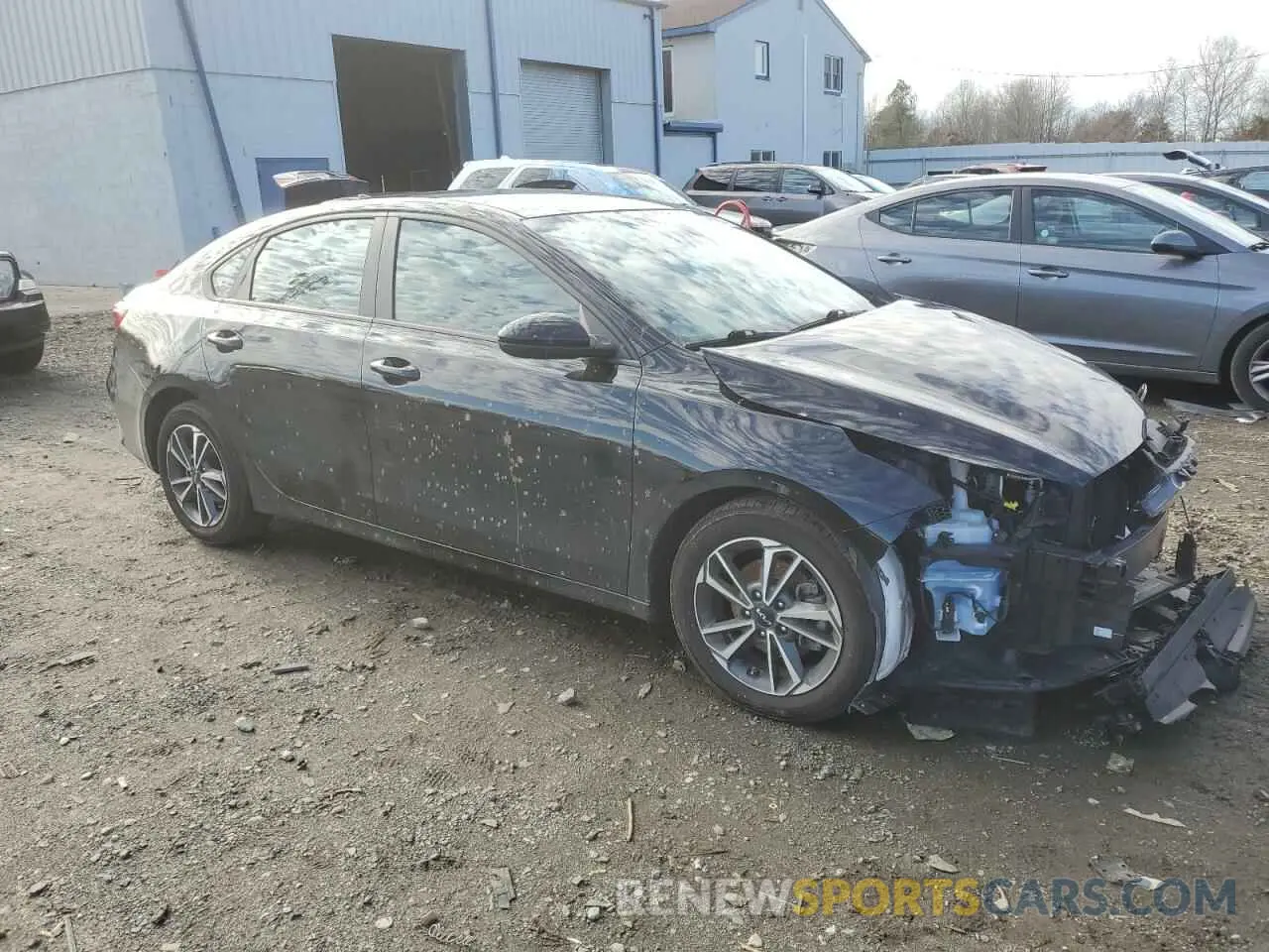 4 Photograph of a damaged car 3KPF24ADXNE455465 KIA FORTE 2022