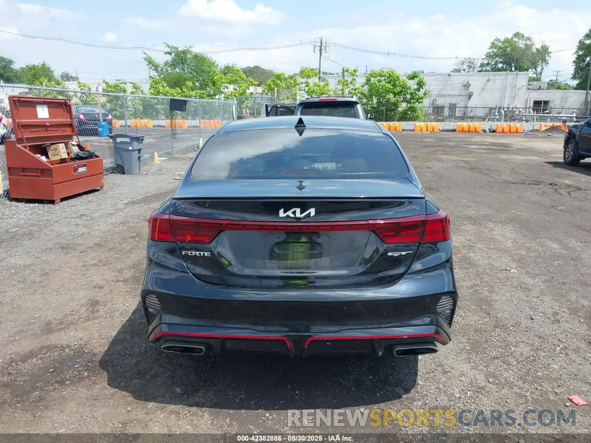16 Photograph of a damaged car 3KPF44AC0NE480330 KIA FORTE 2022
