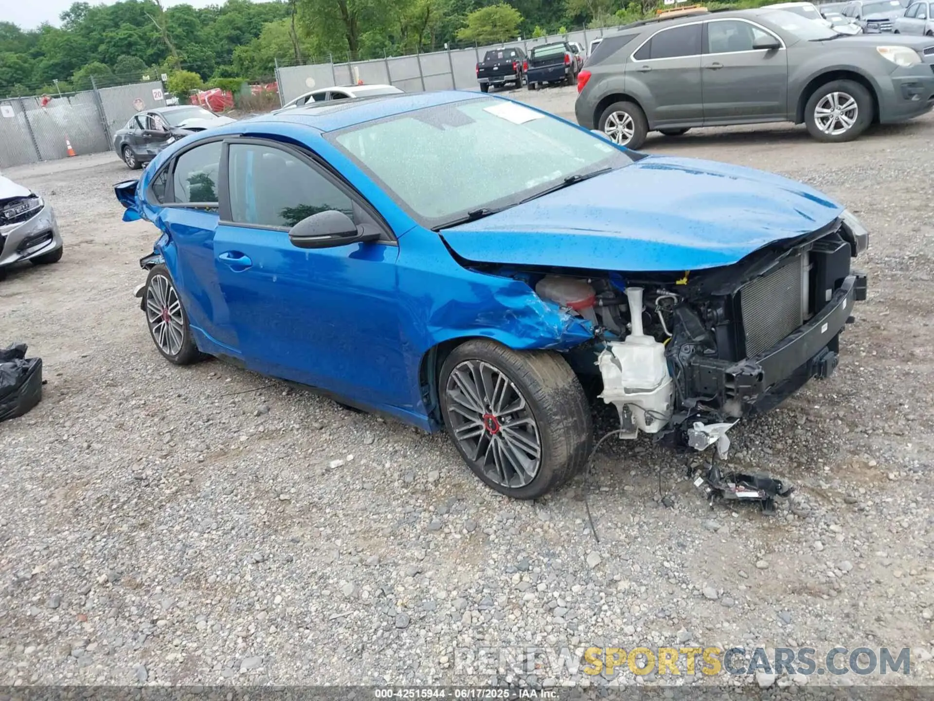 1 Photograph of a damaged car 3KPF44AC4NE425086 KIA FORTE 2022